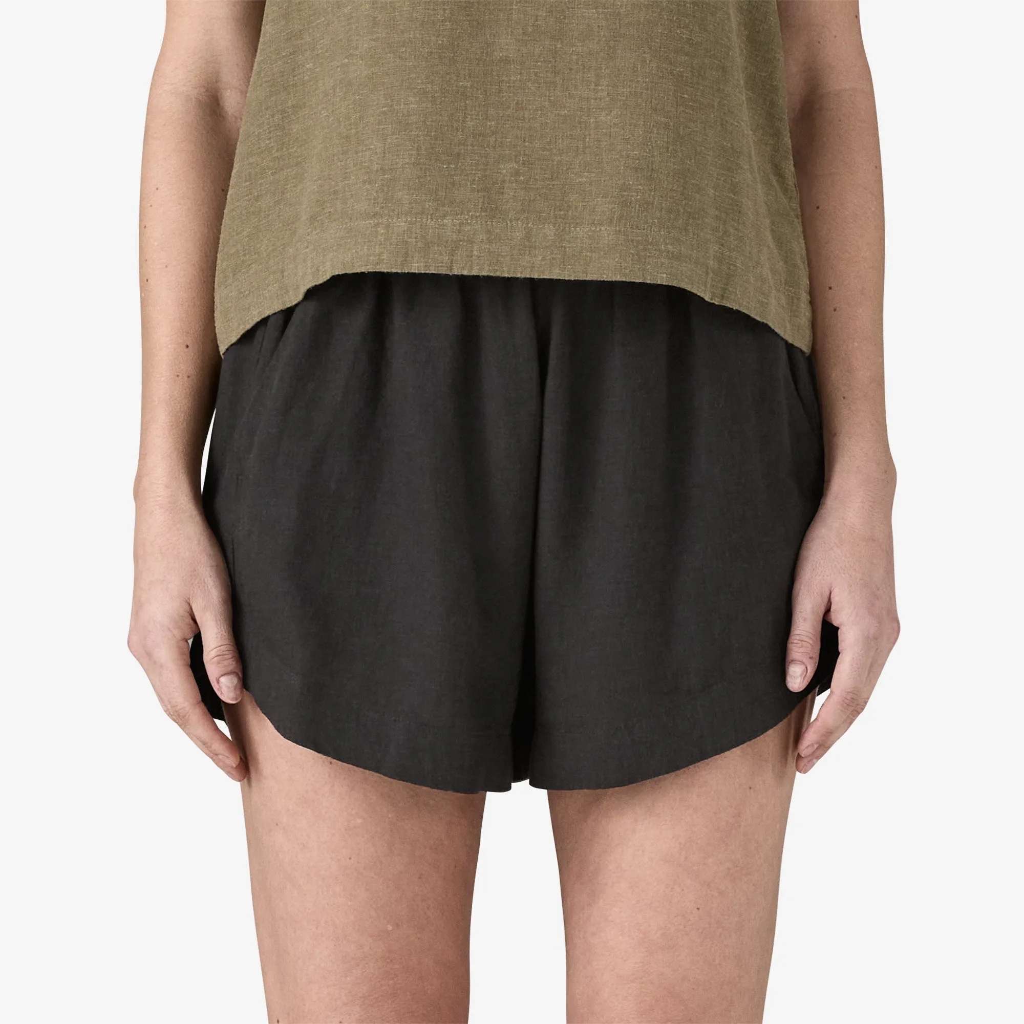Great Deals On Fashion Women's Garden Island Shorts - 3?" all these products are available in stock, buy more and save more.