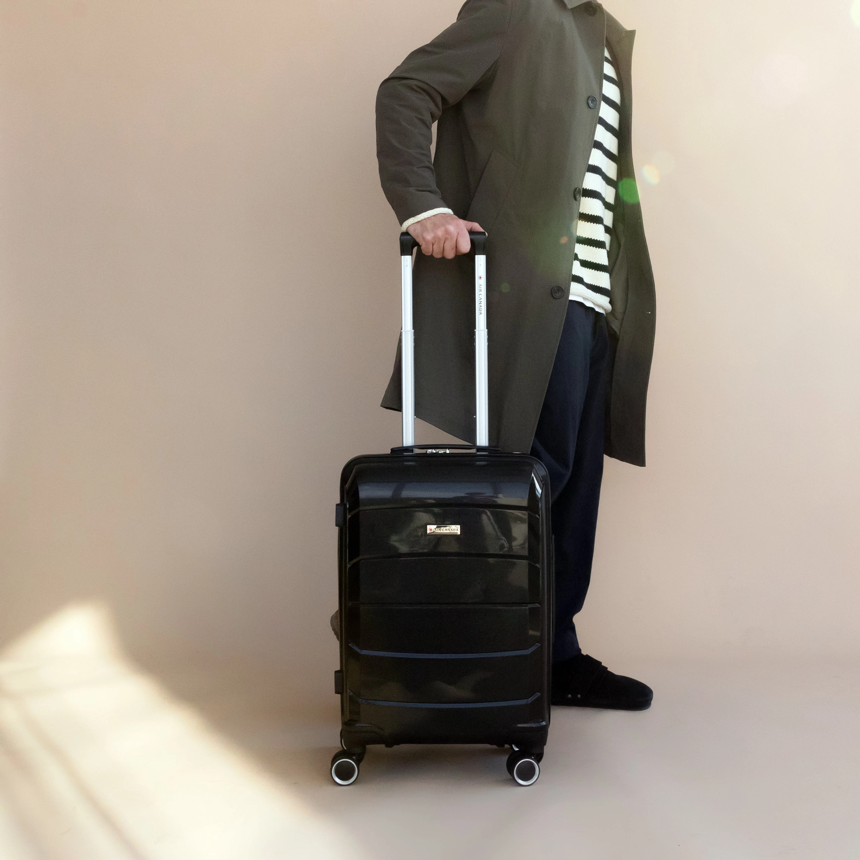 Air Canada Optimum Hardside Carry-On Luggage