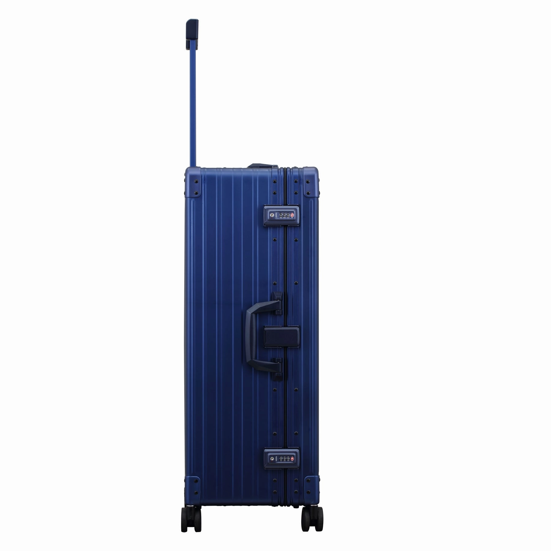 Aleon Aircraft Grade Aluminum 30 Macro Traveler With Suiter