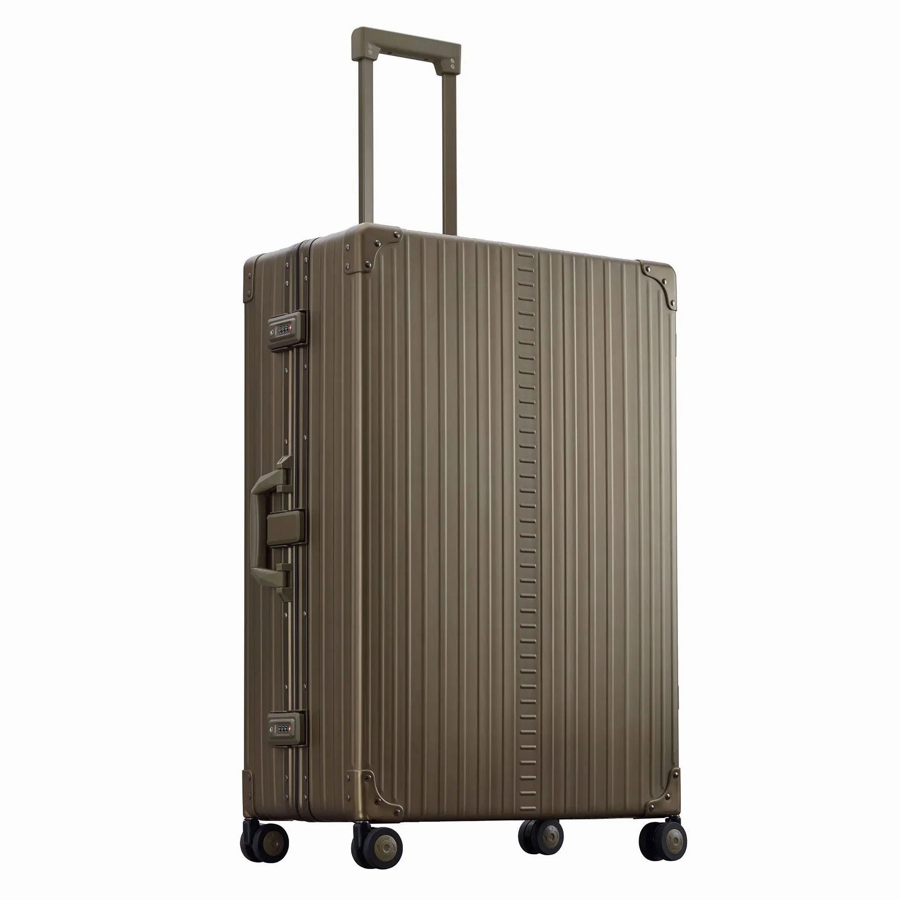 Aleon Aircraft Grade Aluminum 32 Luggage Macro Plus Traveler Large Suitcase