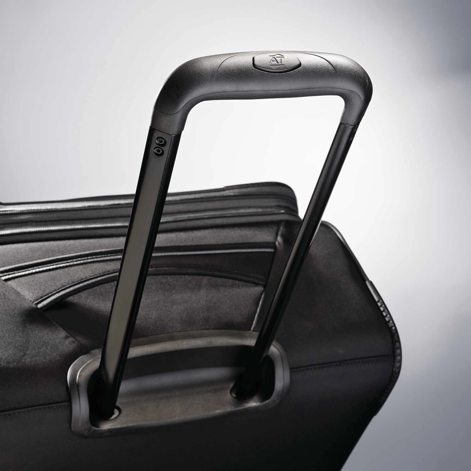 American Tourister 4 KIX 21" 4-Wheel Carry-On Luggage