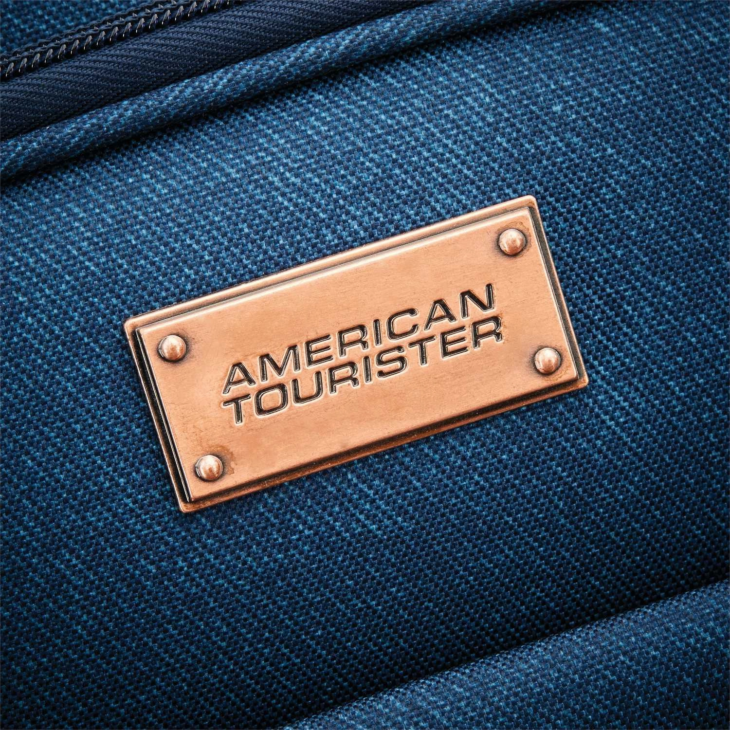 American Tourister Belle Voyage 25" 4-Wheel Medium Luggage