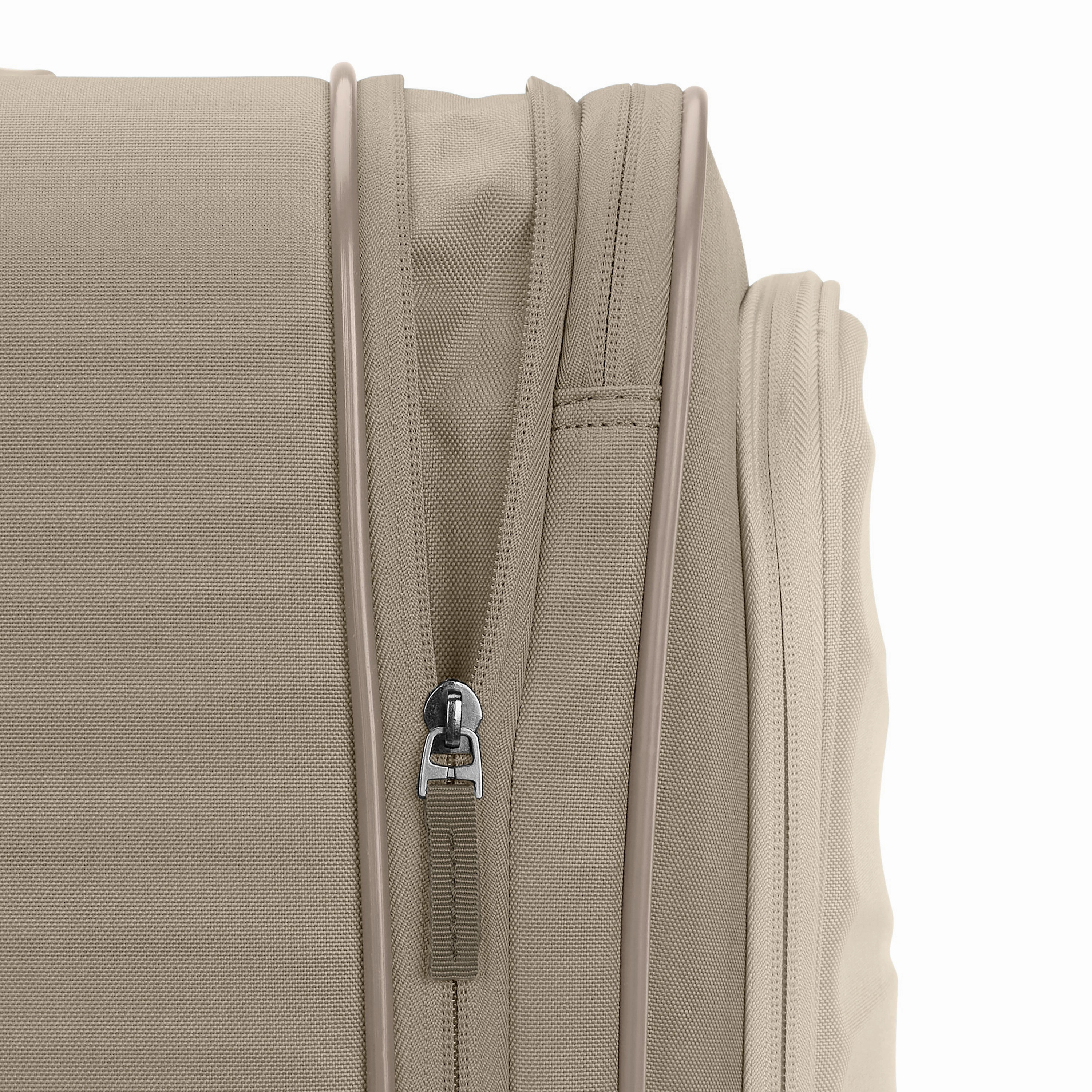 American Tourister Cascade 3 piece set (20/24/28) Softside Spinner Luggage