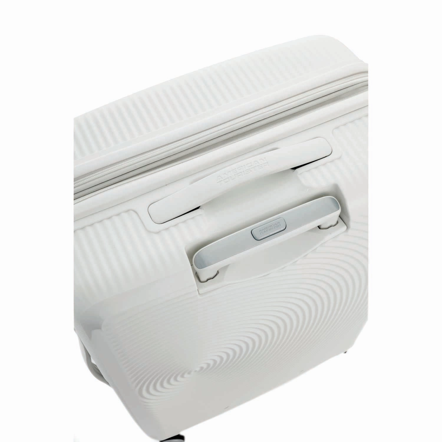 American Tourister Curio 20" 4-Wheel Carry-On Luggage