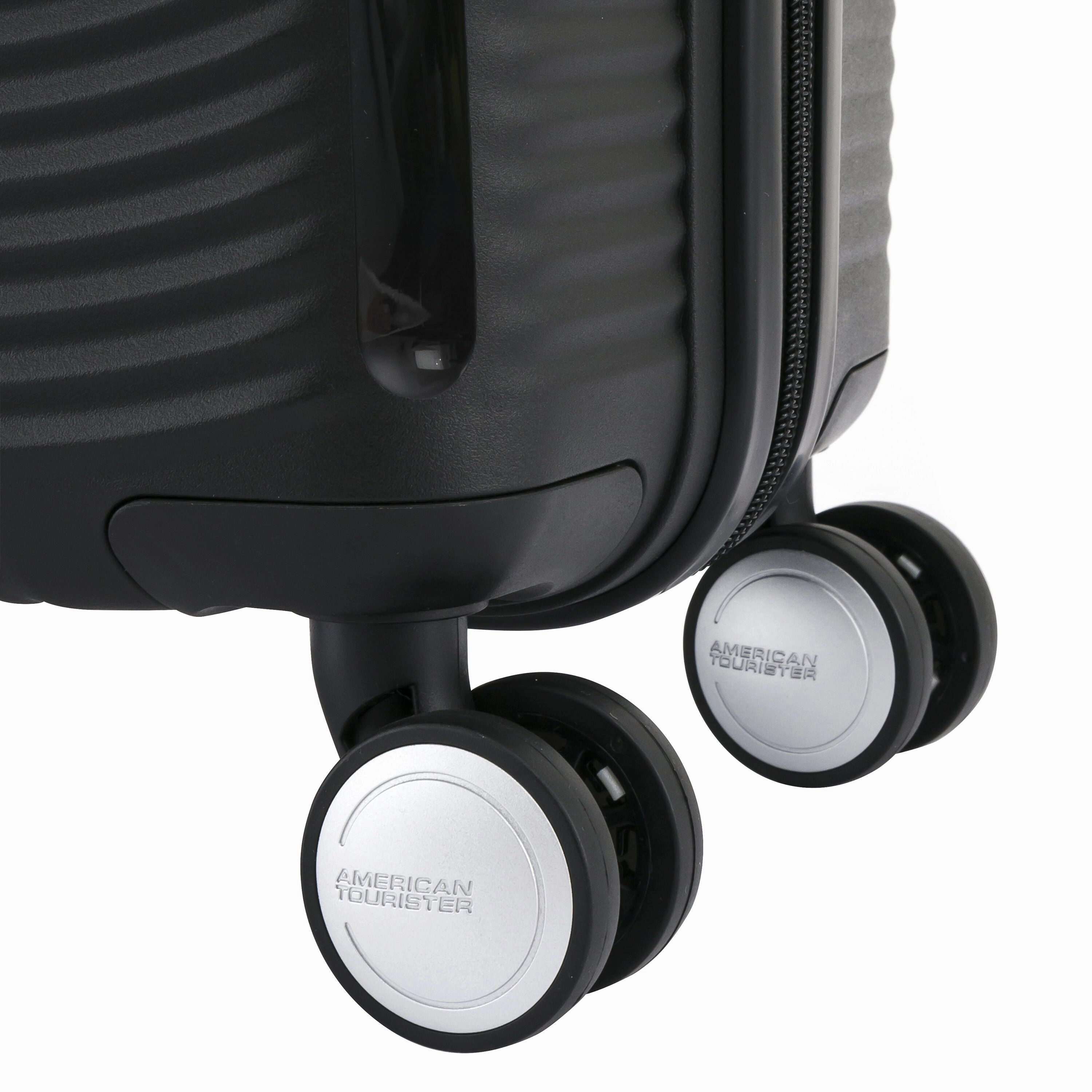 American Tourister Curio 3-Piece Hardside Expandable Spinner Set