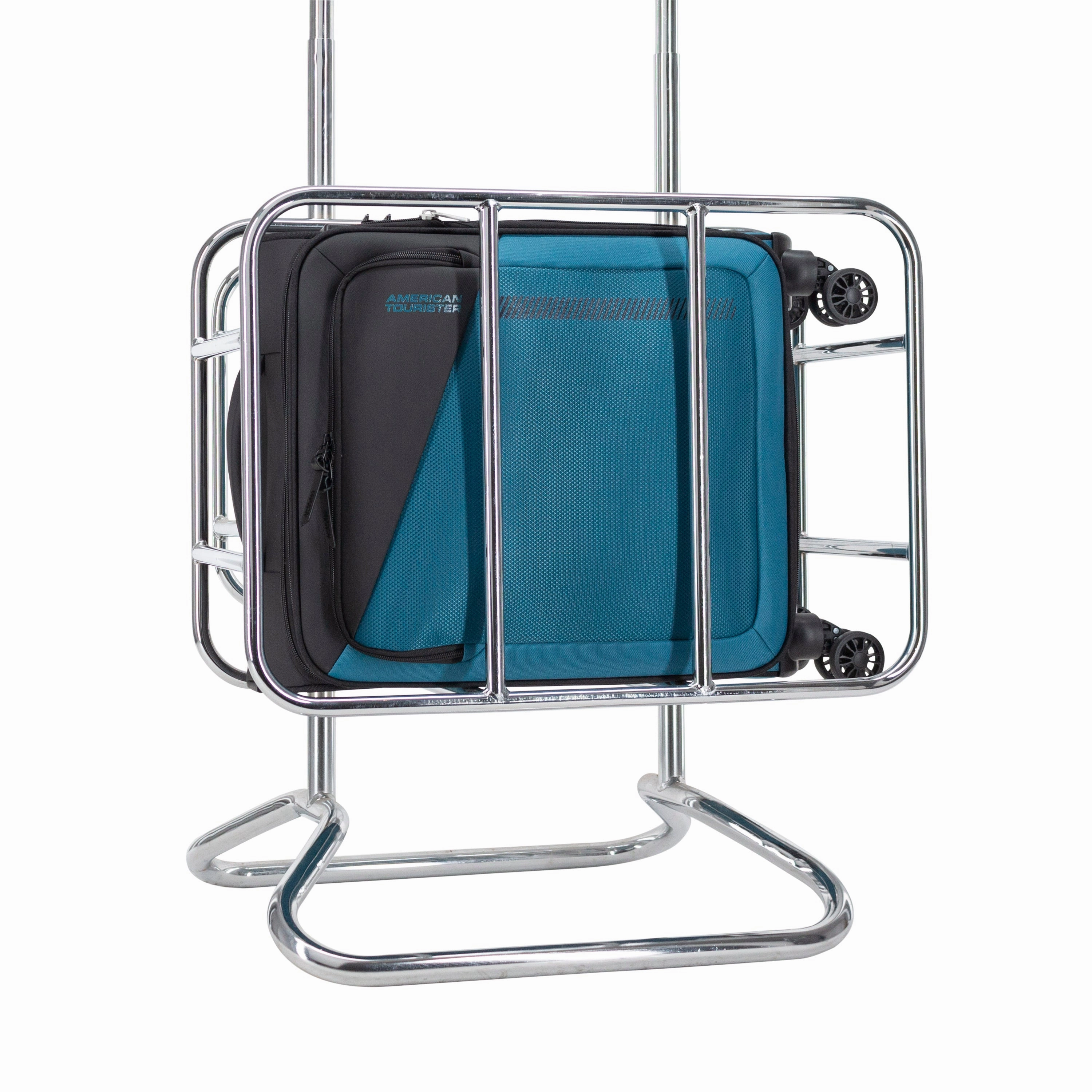 American Tourister Daring Dash Spinner Expandable Carry-On Luggage