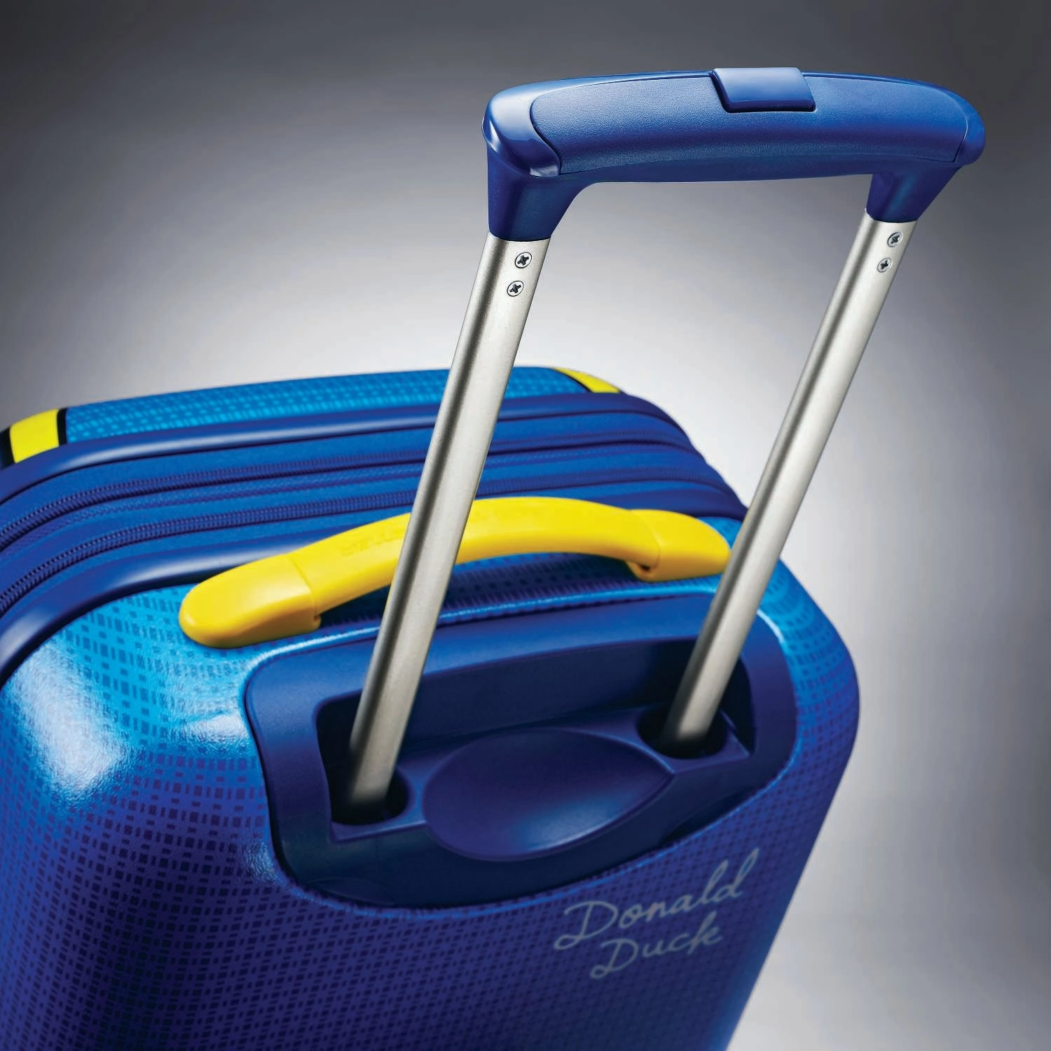American Tourister Disney 21" Hardside Spinner