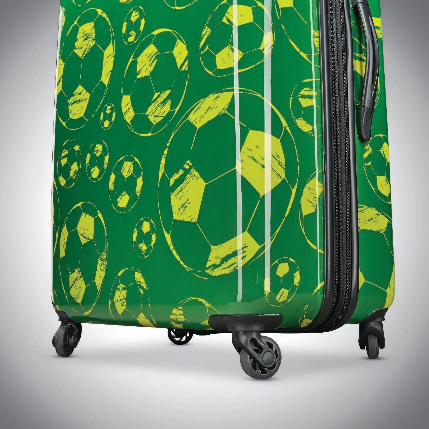 American Tourister Moonlight 28" 4-Wheel Large Luggage
