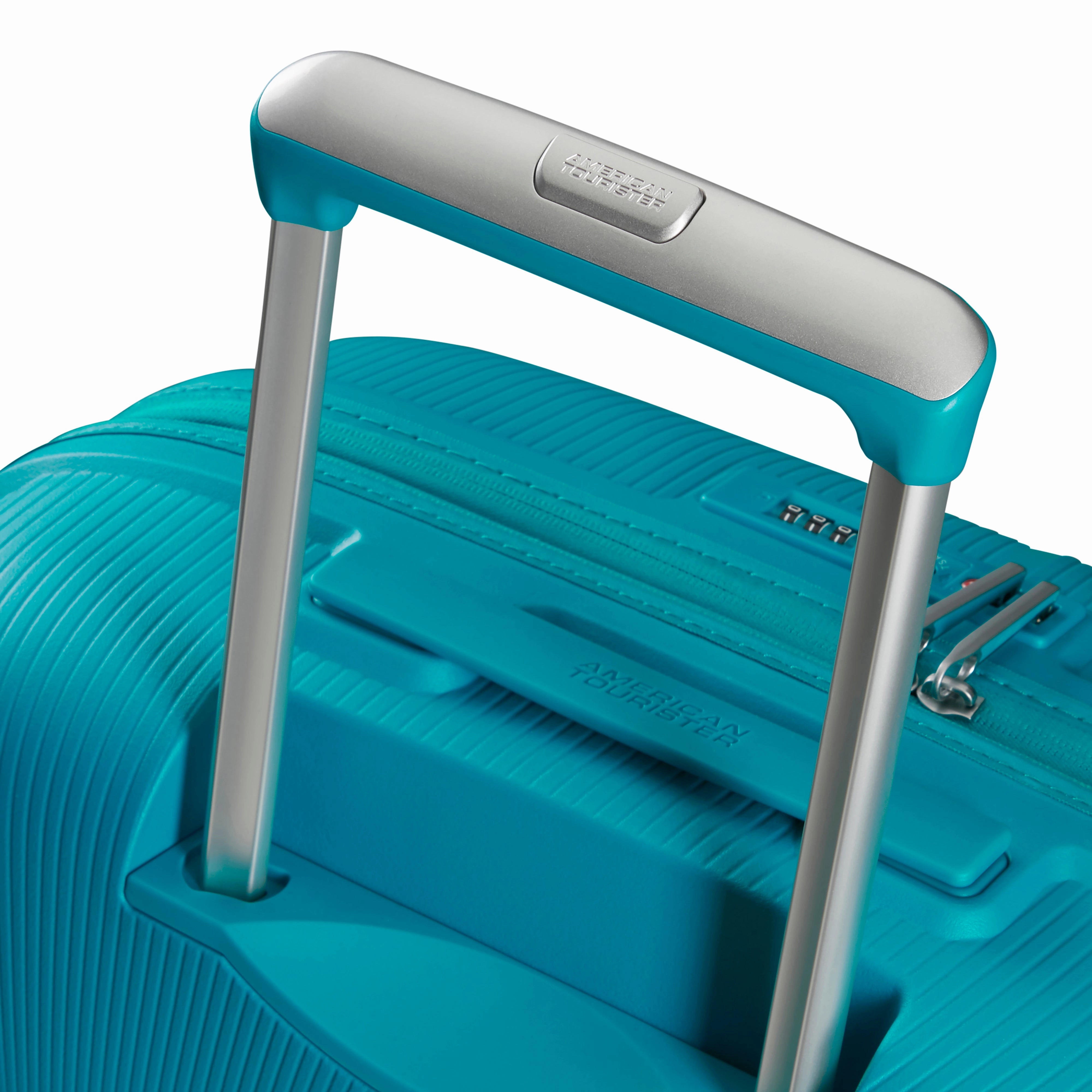 American Tourister StarVibe 3-Piece Spinner Expandable Luggage Set