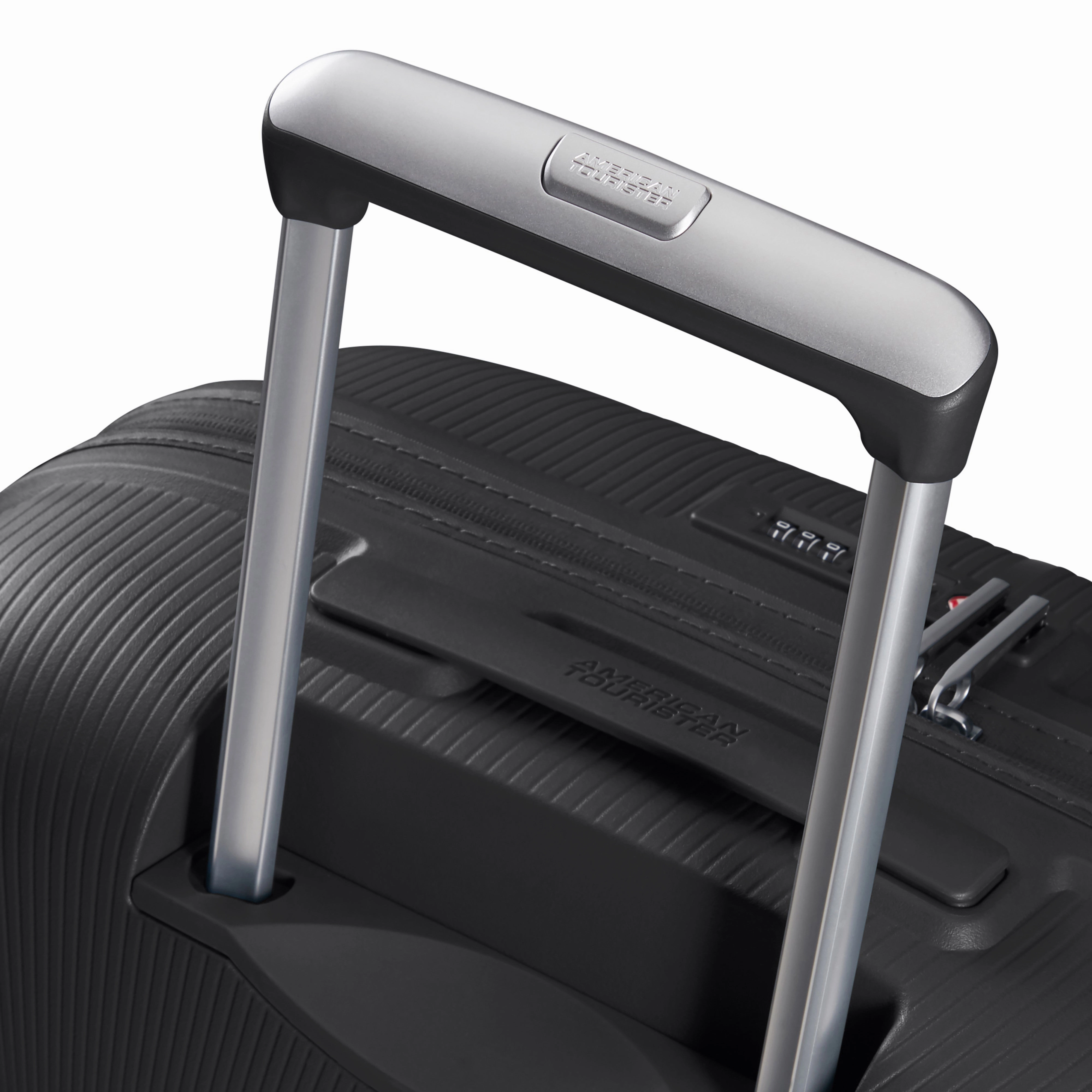 American Tourister StarVibe 3-Piece Spinner Expandable Luggage Set