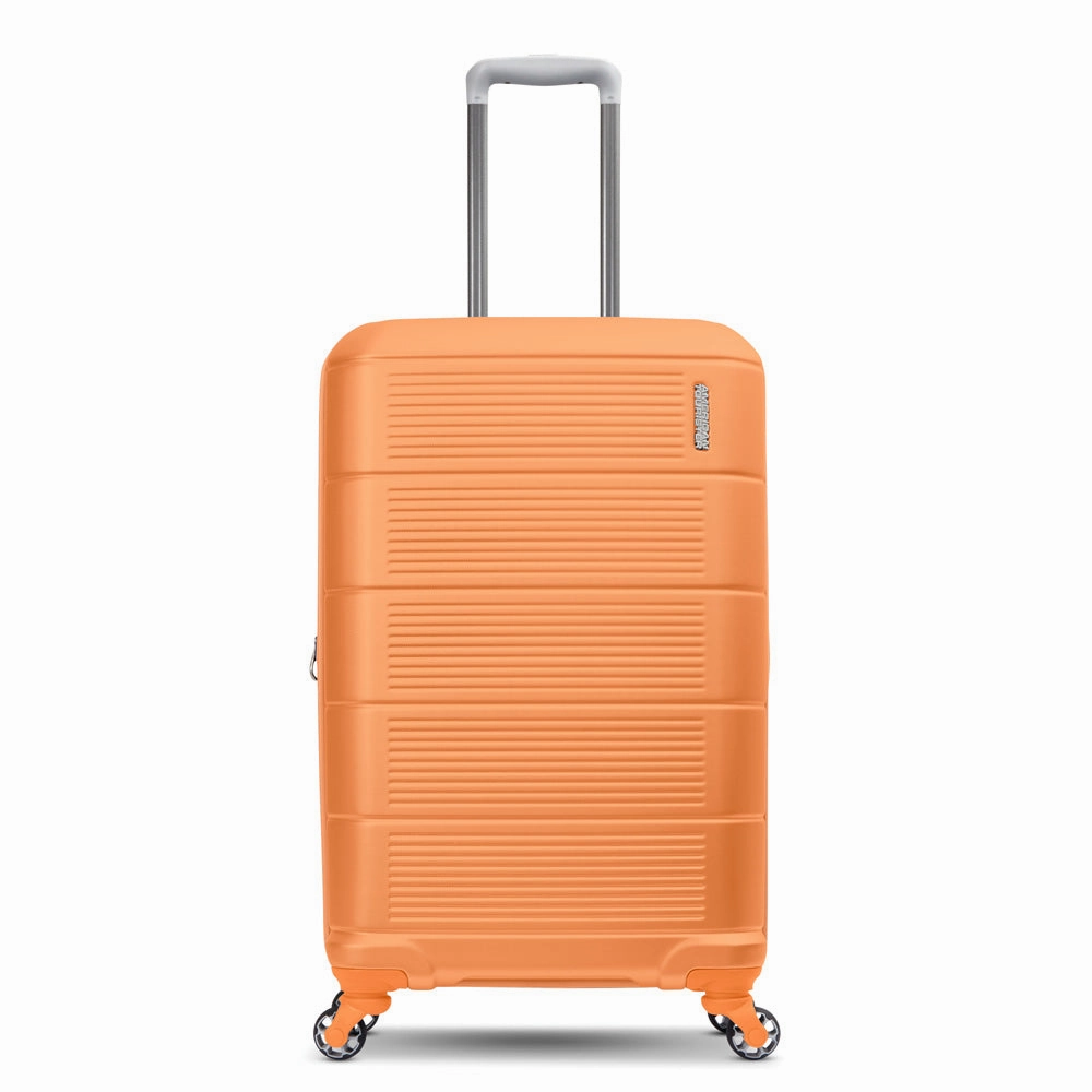 American Tourister Stratum 2.0 Medium 24" Hardside Spinner Luggage