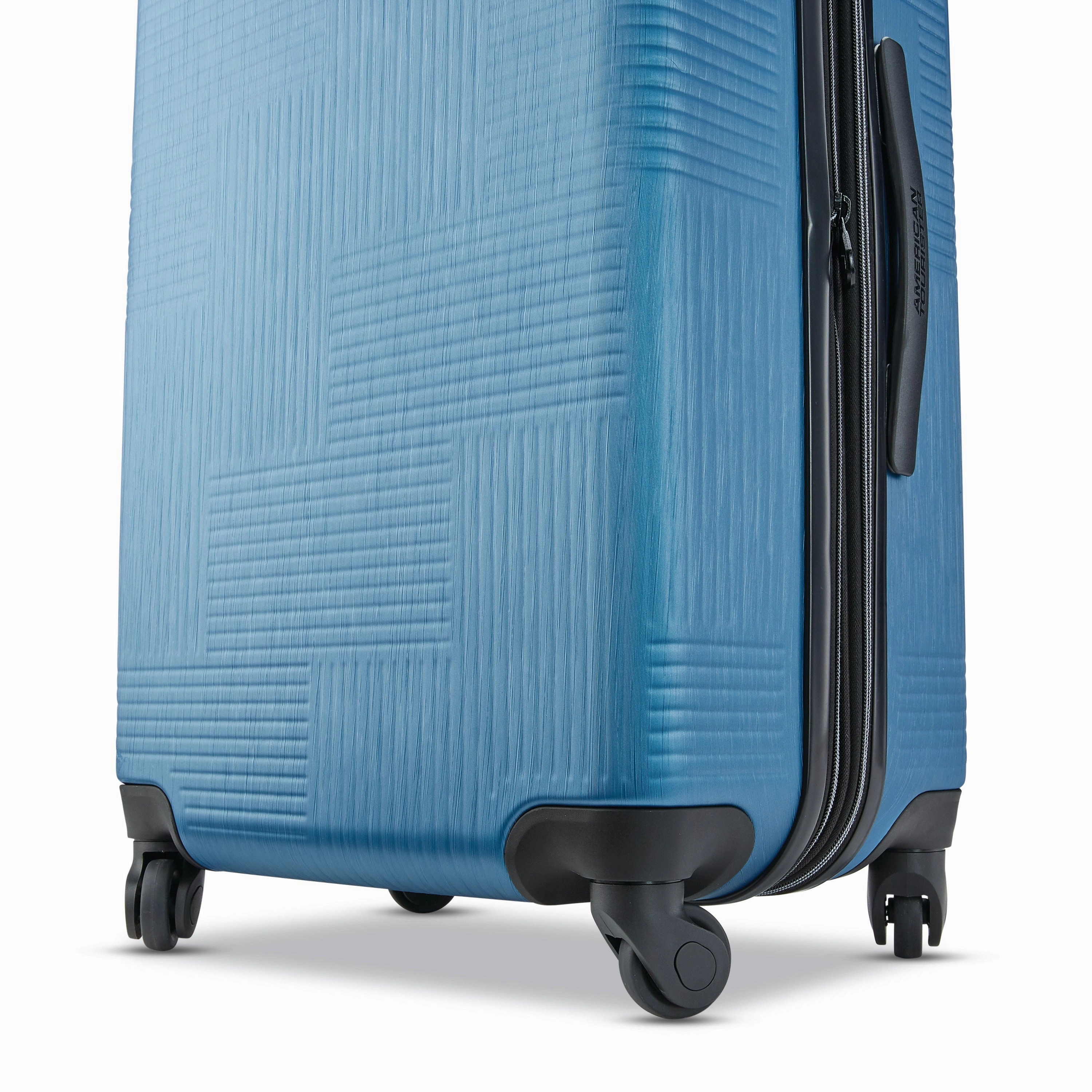 American Tourister Stratum XLT 20" 4-Wheel Carry-On Luggage