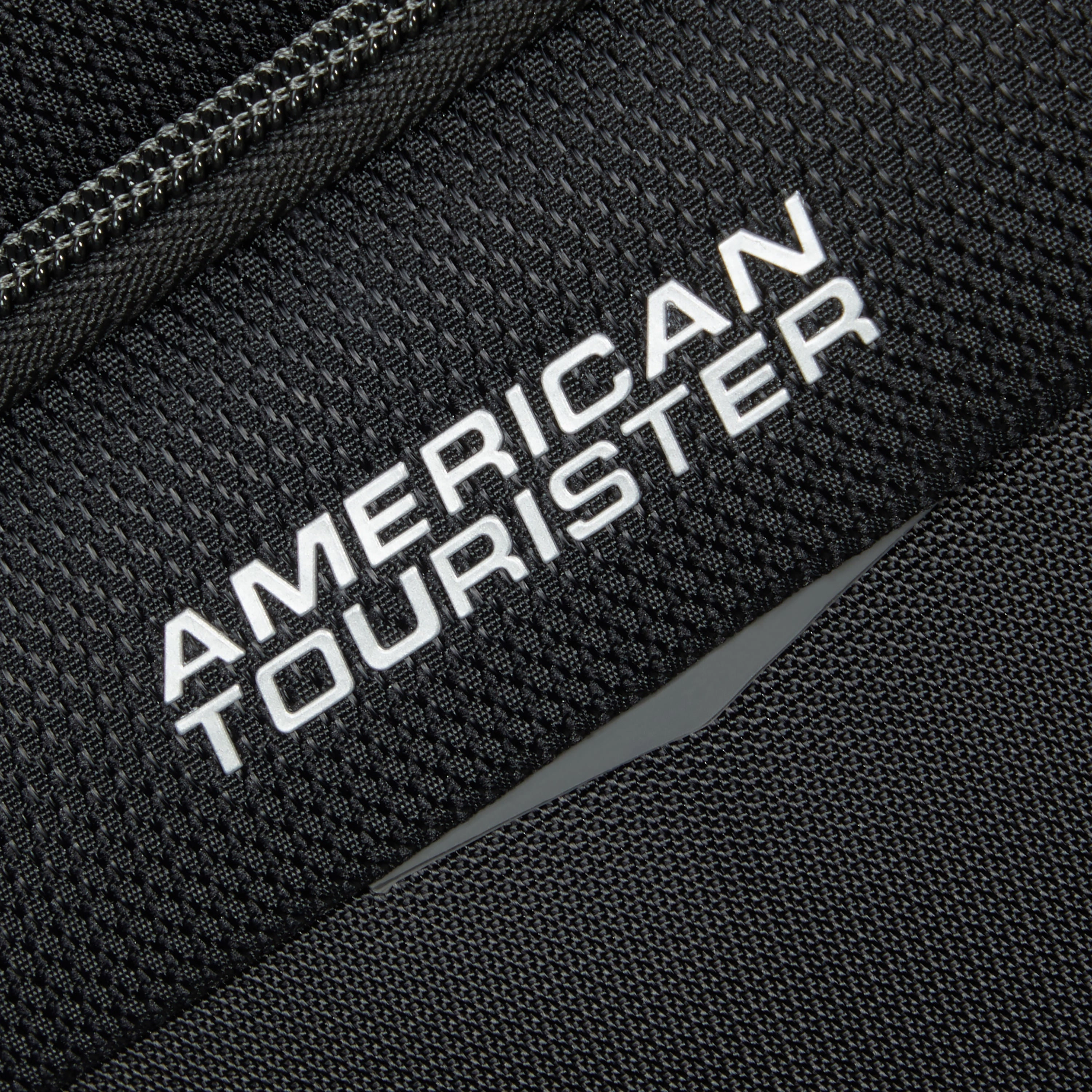 American Tourister Summerride Expandable Spinner Carry-On Luggage