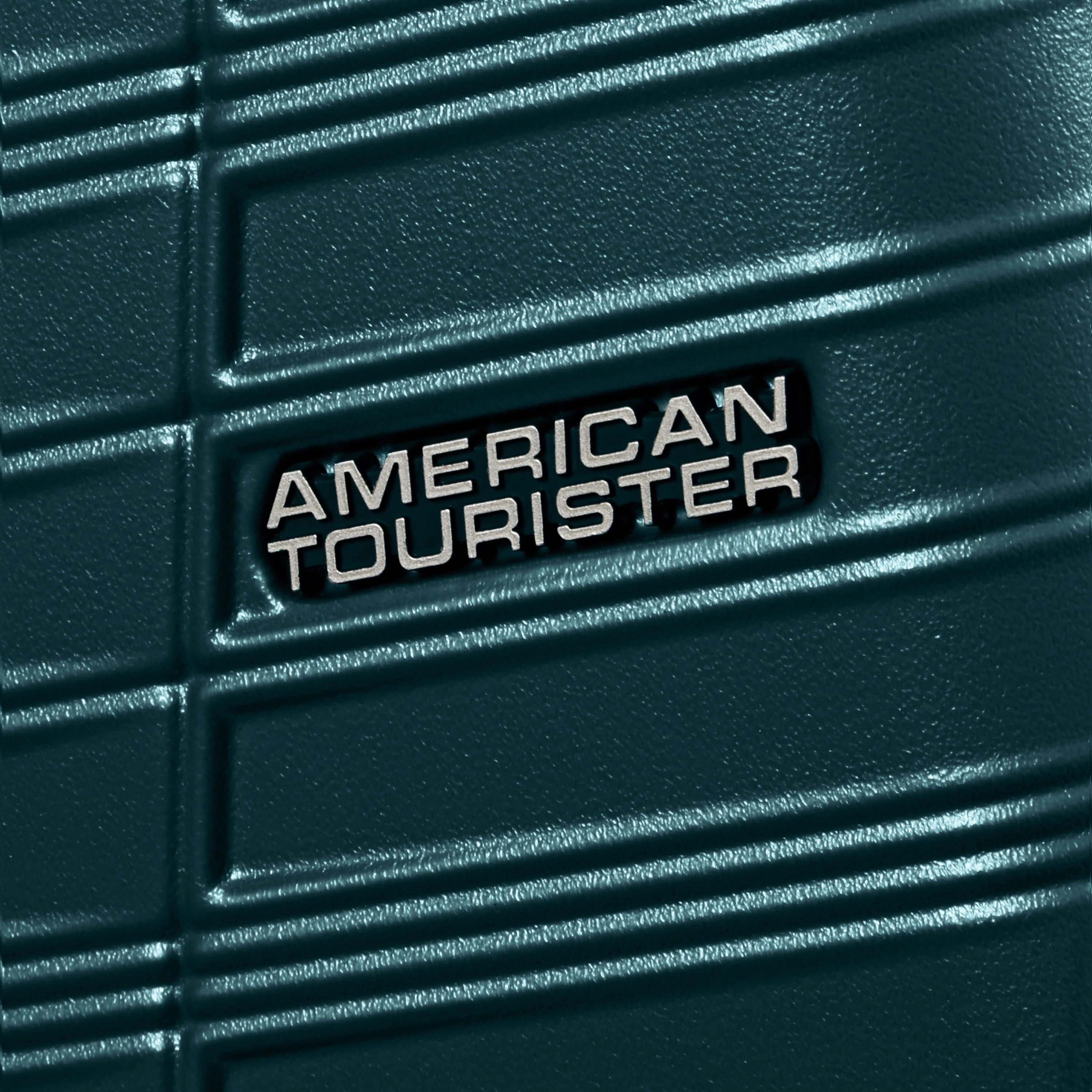 American Tourister Surftime Spinner Expandable Medium Luggage