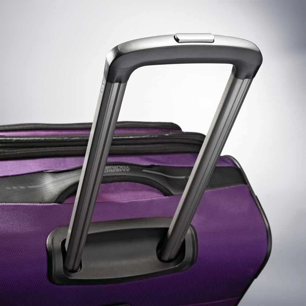 American Tourister Zoom 25" 4-Wheel Medium Luggage