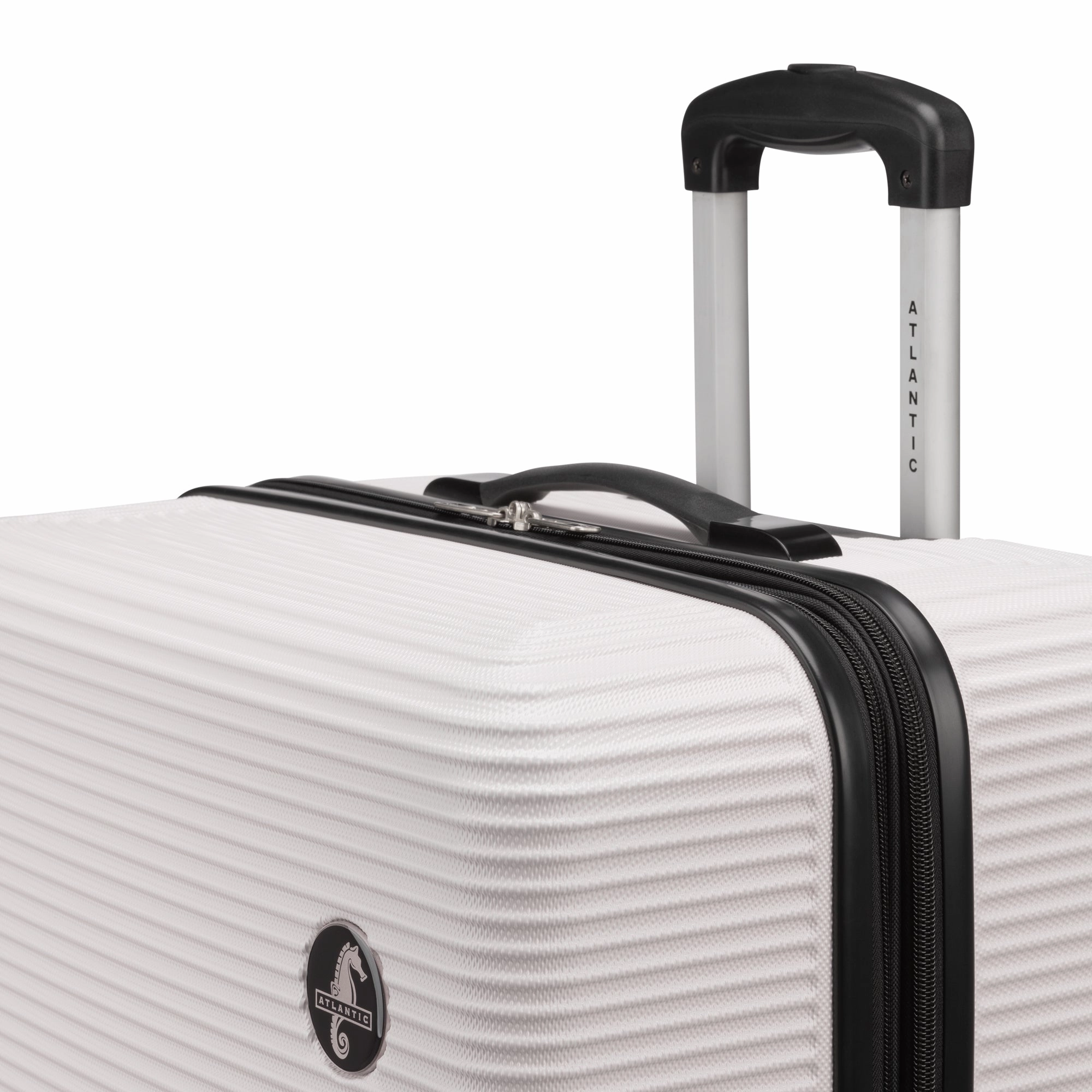 Atlantic Tribute II Large Expandable Spinner Luggage