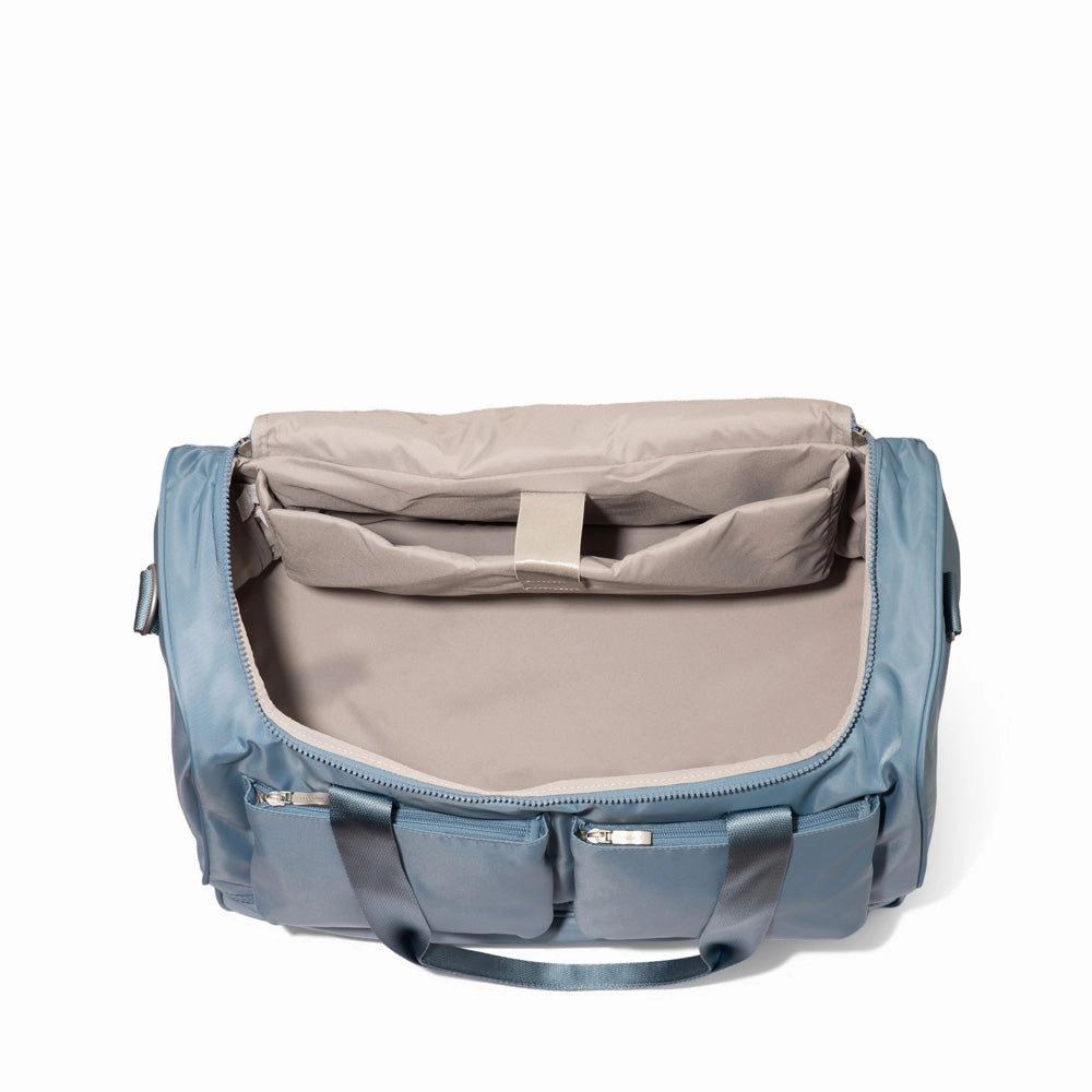 Baggallini Deluxe Fifth Avenue Weekender