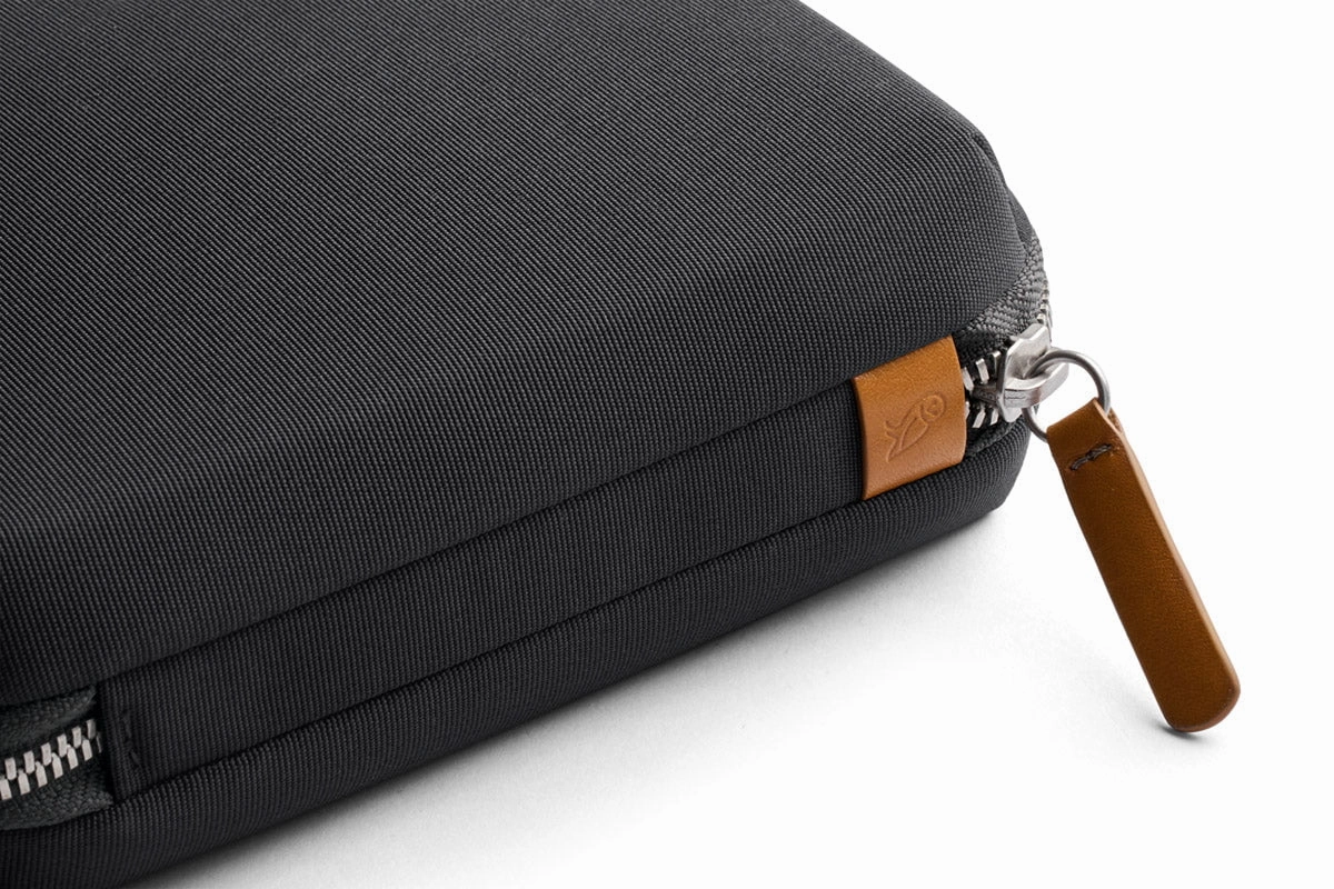 Bellroy Tech Kit Compact