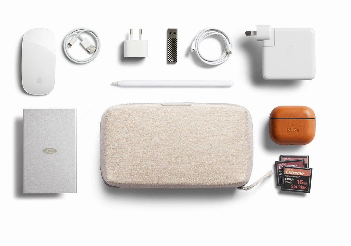 Bellroy Tech Kit
