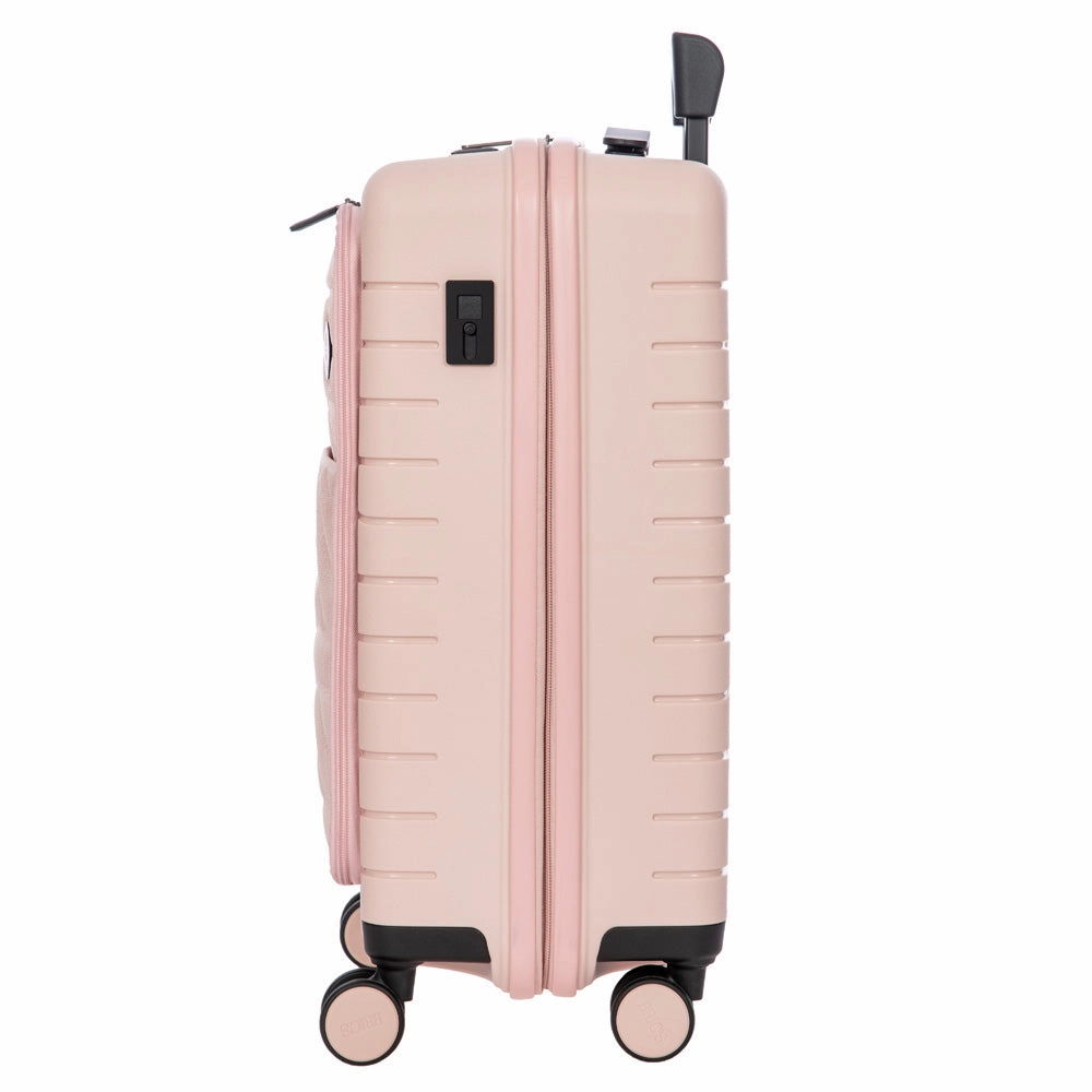 Bric's B|Y Ulisse 21" Expandable Spinner w/Pocket