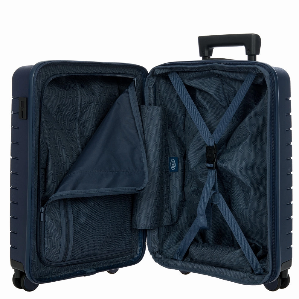 Bric's B|Y Ulisse 21" Expandable Spinner w/Pocket