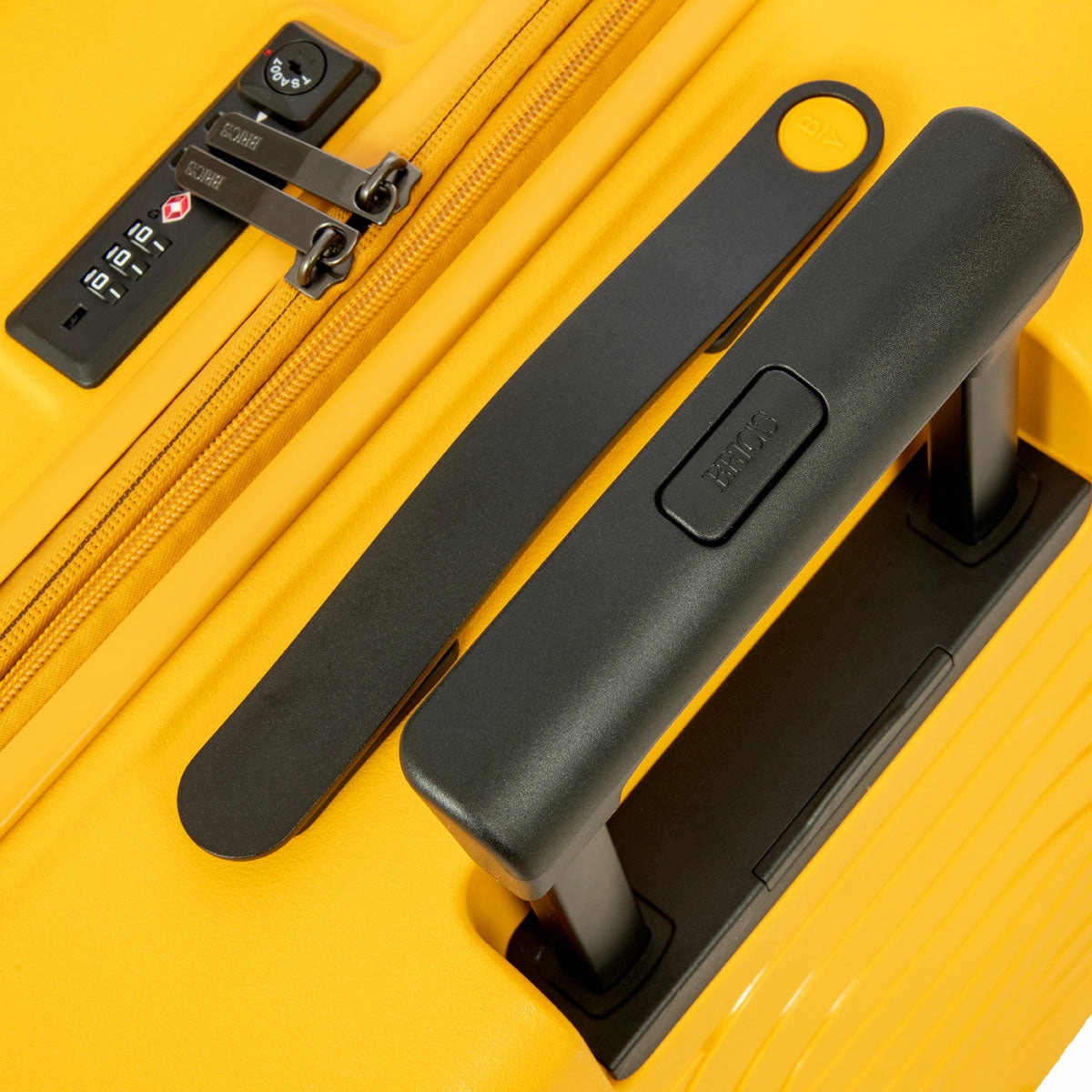 Bric's B|Y Ulysses 28" Expandable Spinner