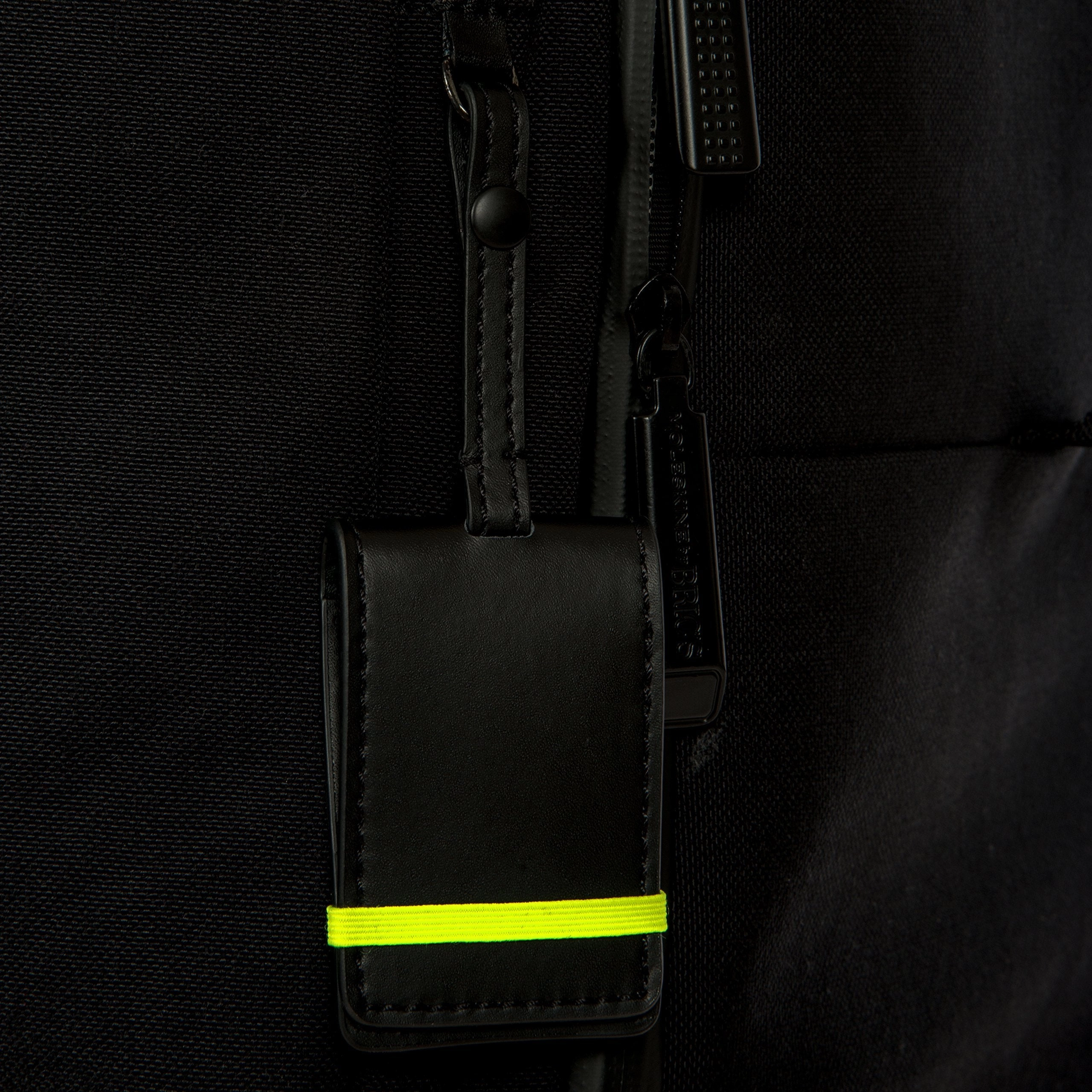 Bric's Moleskine 26" 4-Wheel Medium Luggage