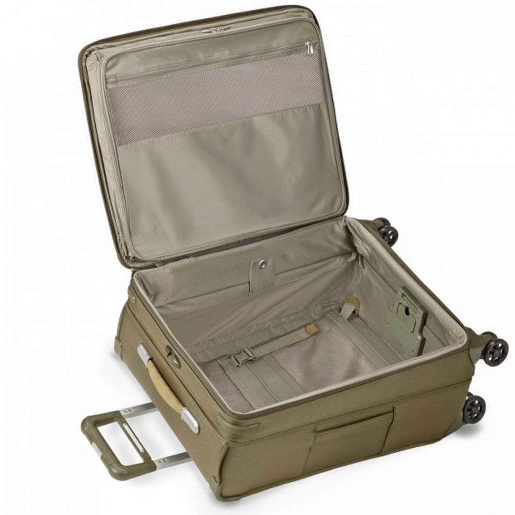Briggs & Riley Baseline 2 Piece Set Medium Spinner Domestic Carry On Spinner