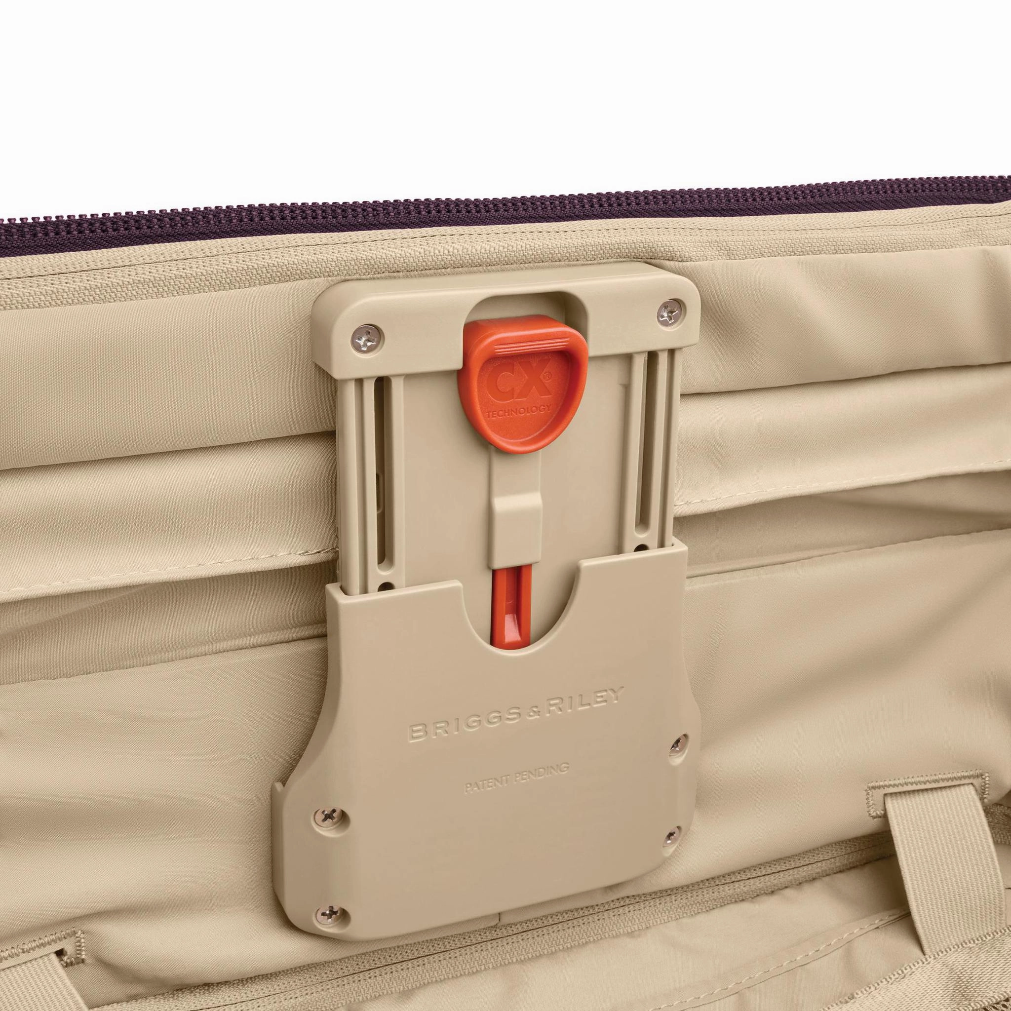 Briggs & Riley Baseline Essential Carry-On Spinner