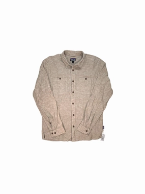 We supply all kinds of cheap Buy Newest Mens Long-Sleeved Back Step Shirt ,Clearance Sale , welcome to orders now.