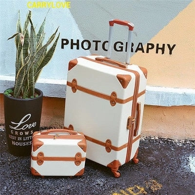 Carrylove 2018 Fashion Luggage Series 20/22/24/26 Inch Handbag  Rolling Luggage Spinner Brand
