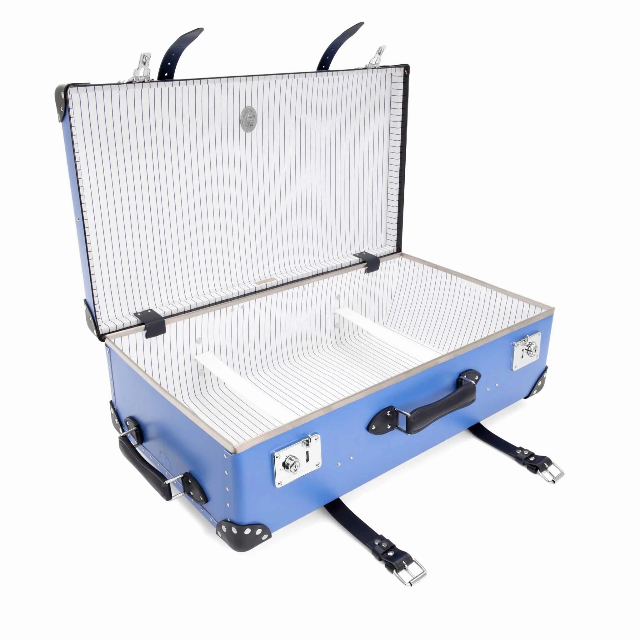 Cruise  Large Check-In - 2 Wheels | Royal Blue/Navy/Chrome