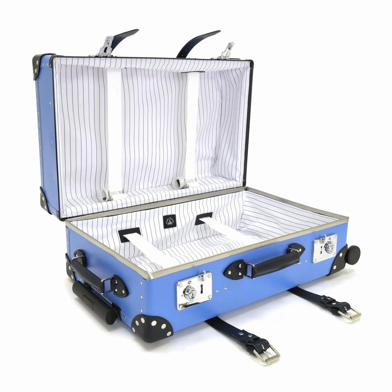 Cruise  Medium Check-In - 4 Wheels | Royal Blue/Navy/Chrome