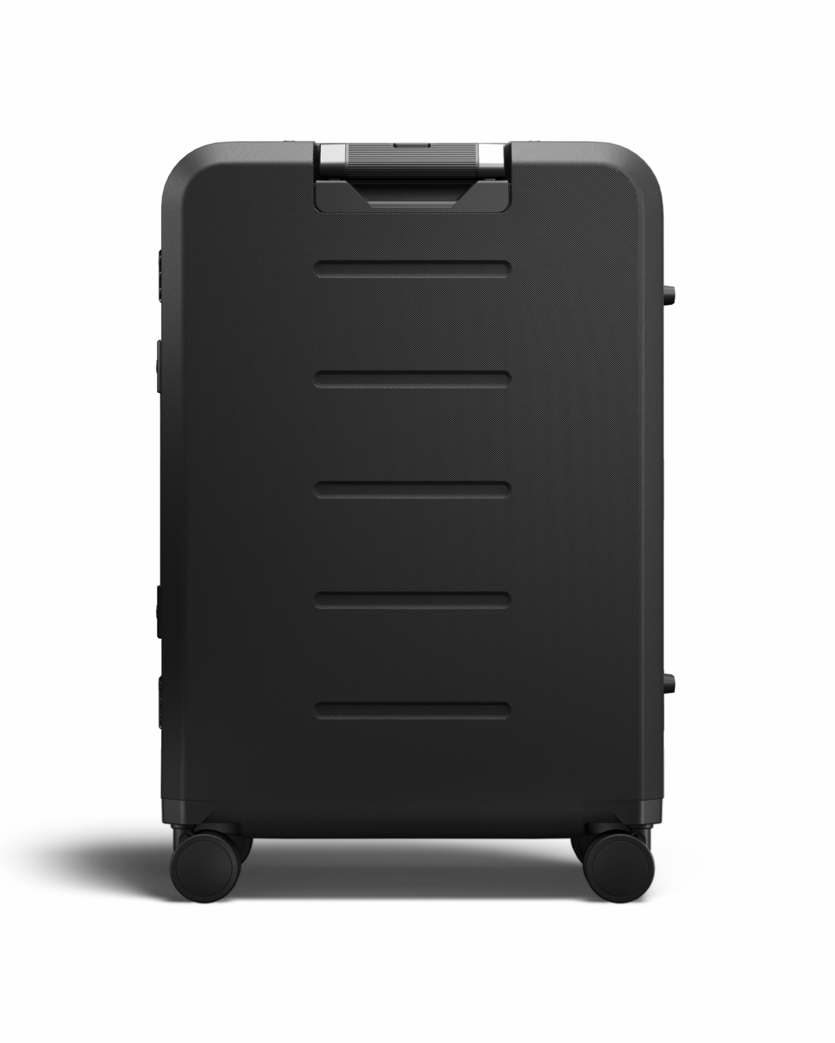 D_b_ Ramverk Pro Medium Check In Spinner Luggage