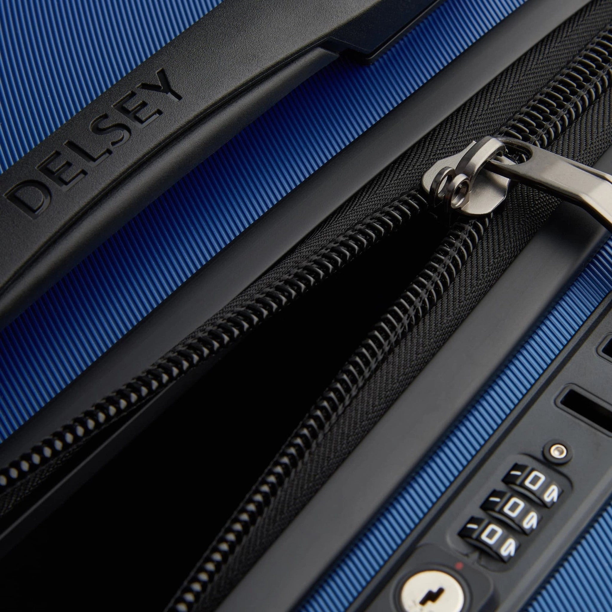 Delsey Cruise 3.0 26" Trunk Spinner