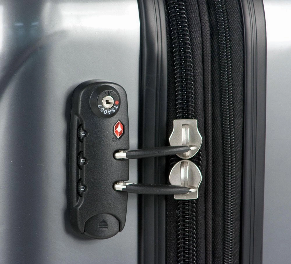 DELSEY Paris Helium Aero 25" 4-Wheel Medium Luggage