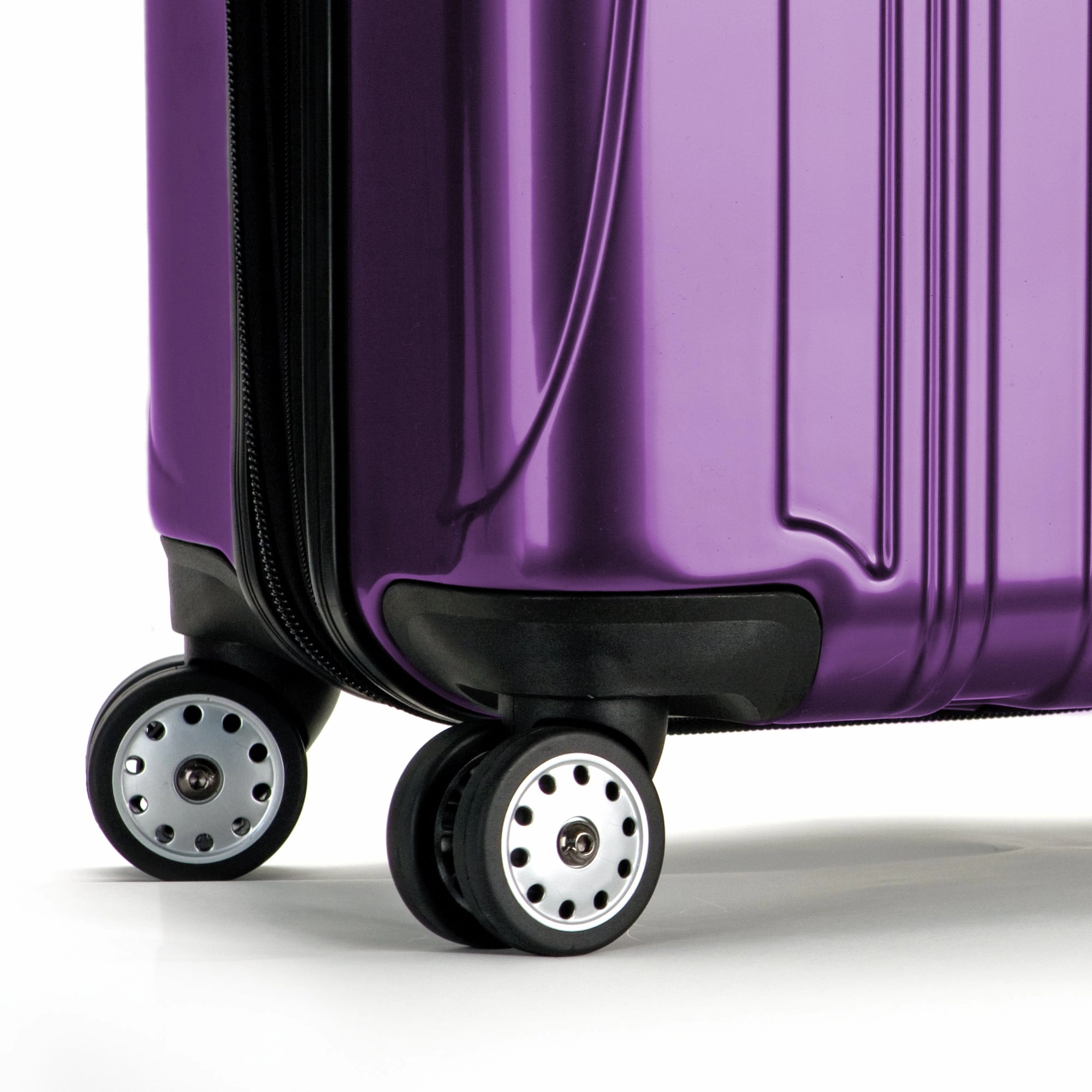 DELSEY Paris Helium Aero 3 Piece Set (21"/25"/29") 4-Wheel Luggage Sets