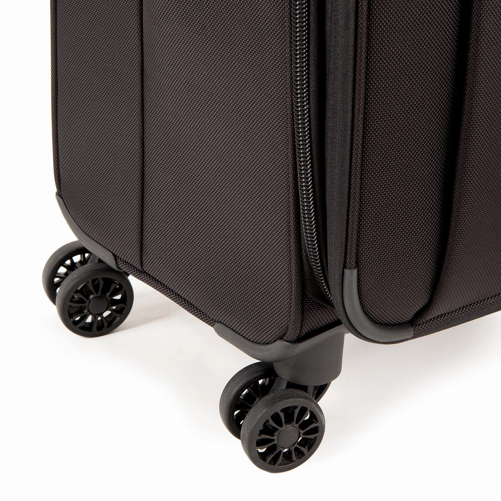 DELSEY Paris Montmartre  3 Piece Set (21"/25"/29") 4-Wheel Luggage Sets