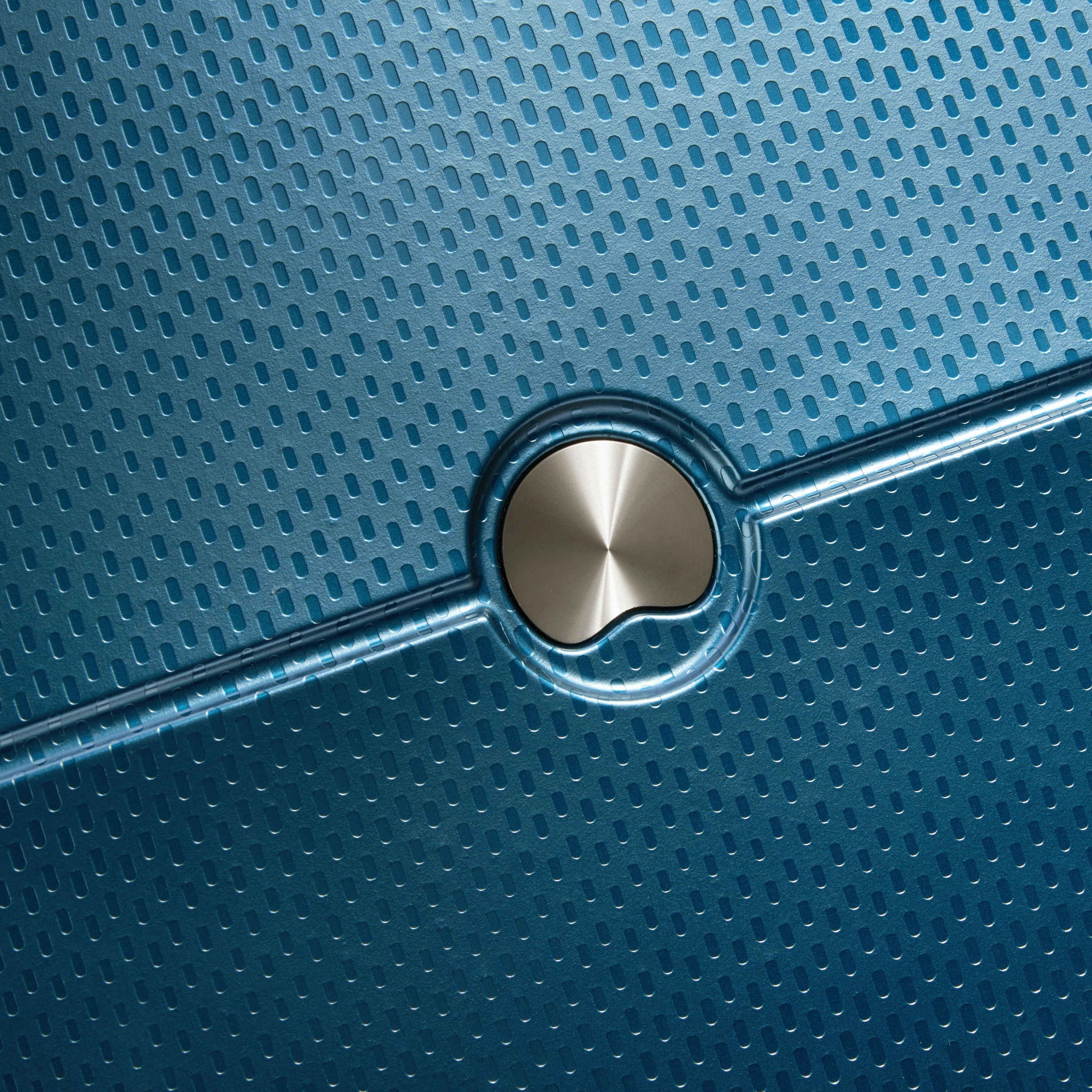 DELSEY Paris Turenne Softside 4-Wheel Spinner Luggage