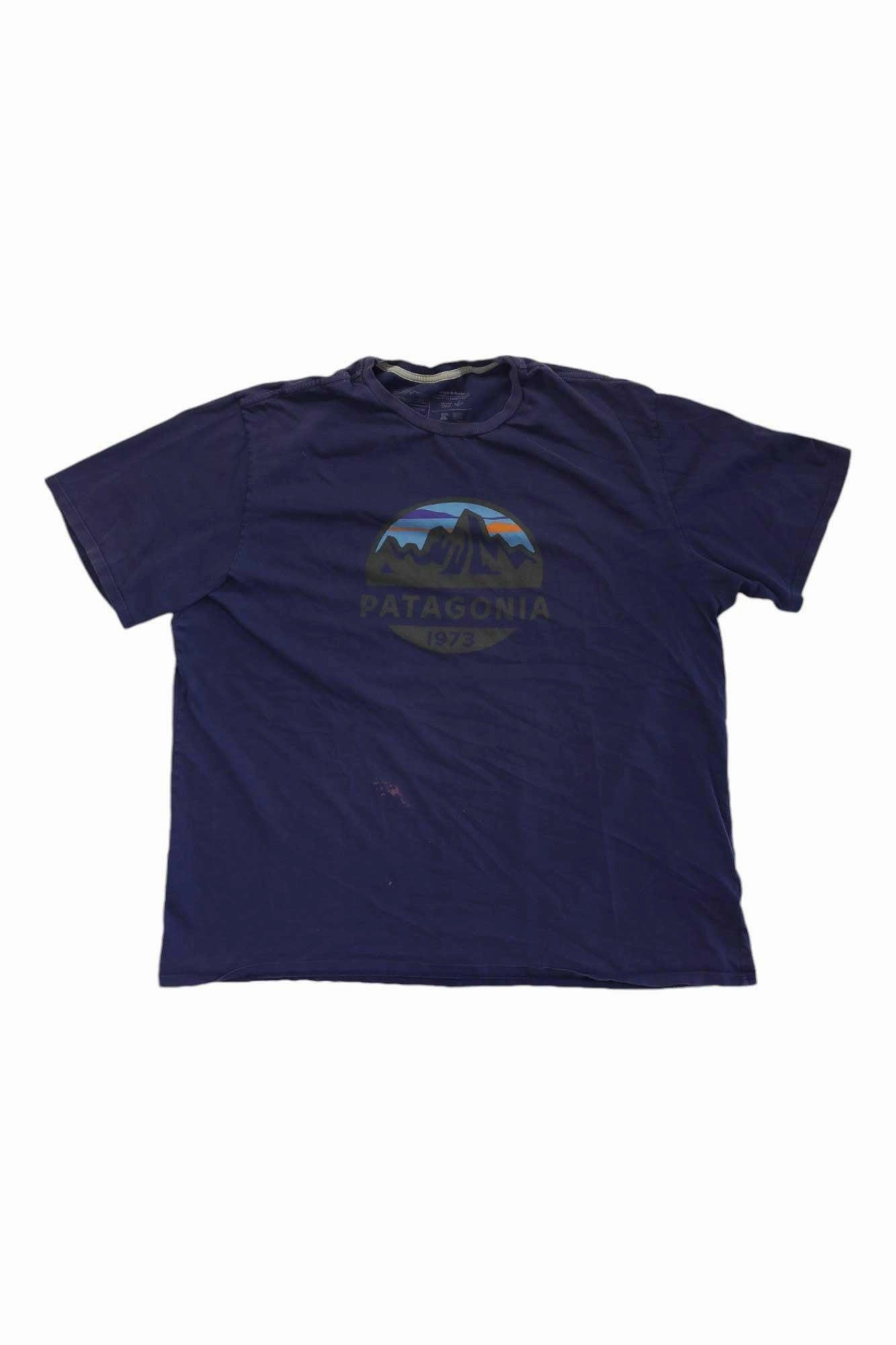Shop for top quality Designer Fitz Roy Scope Organic T-Shirt With Excellent Quality at the lowest price. Free shipping at our Items now.