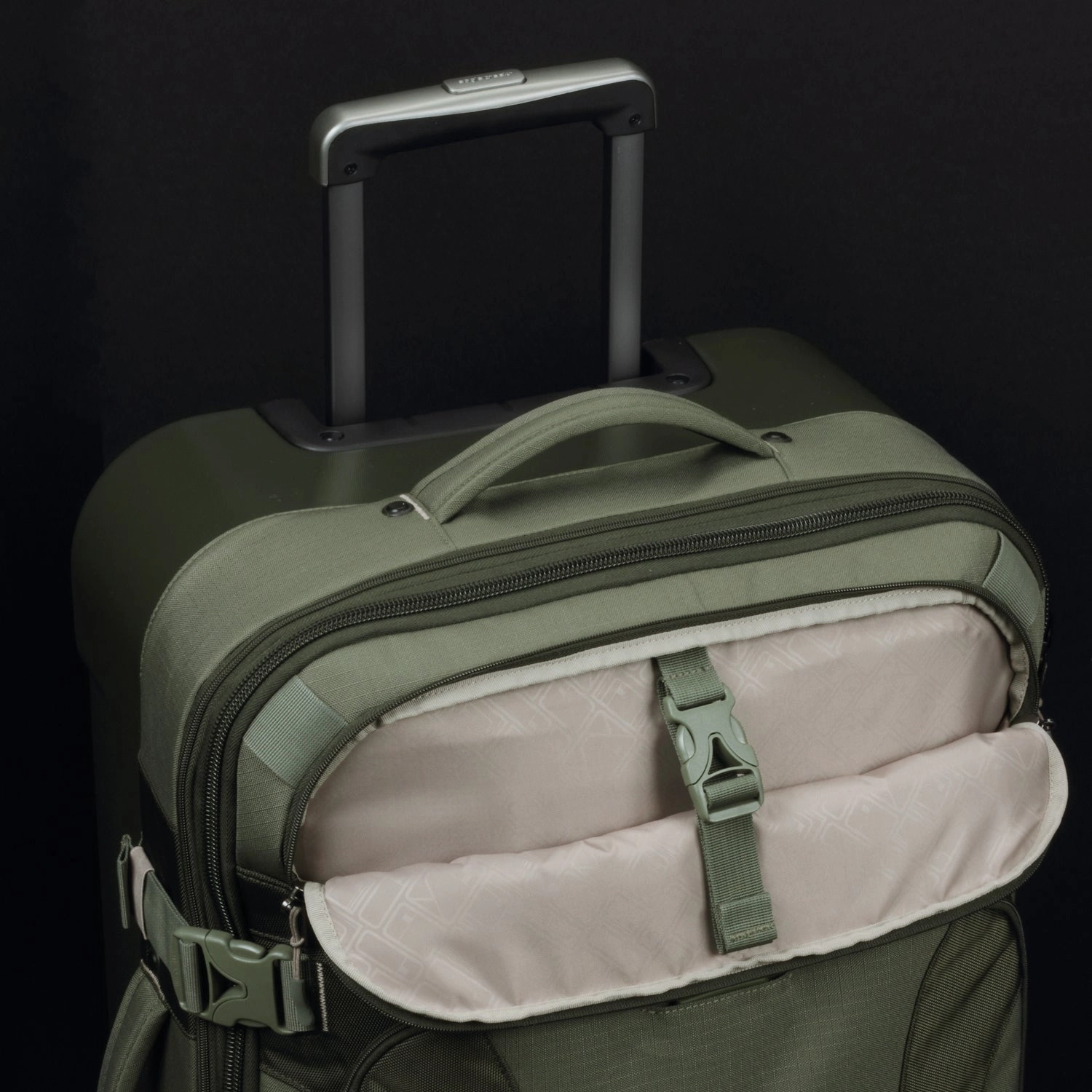 Eagle Creek EC Adventure Hybrid 2-Wheel Upright Duffel Bag