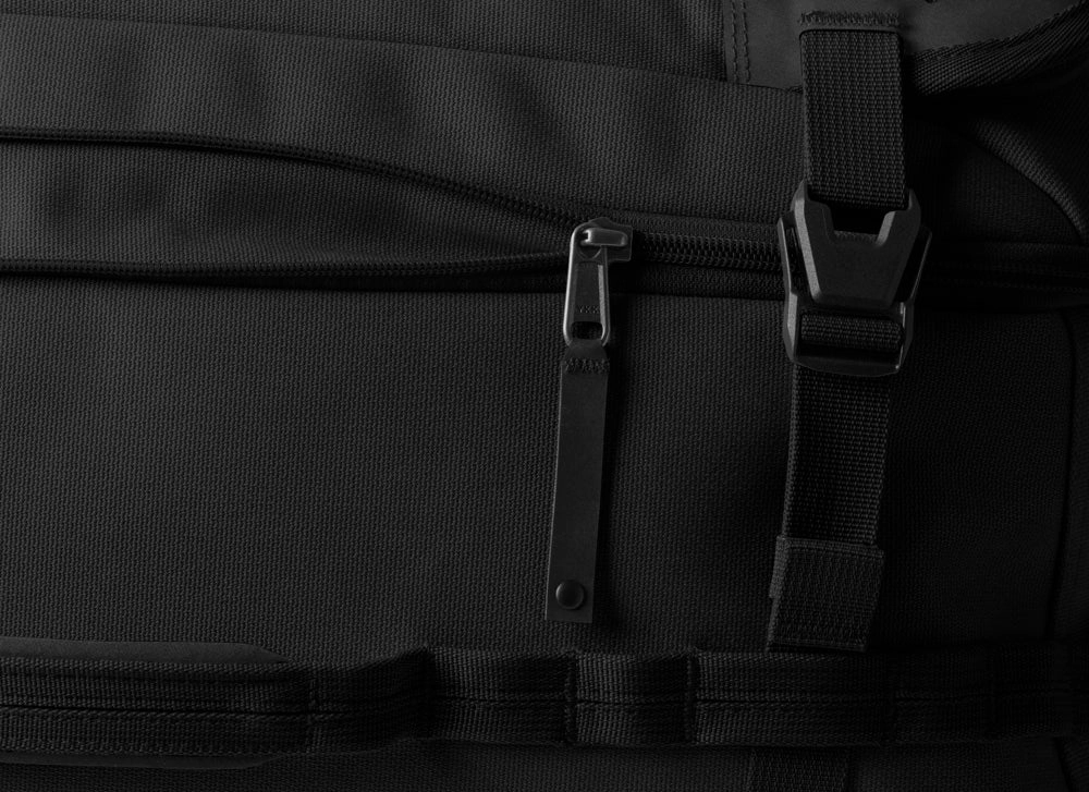 Eagle Creek Gear Warrior XE  4 Wheeled Carry-OnLuggage