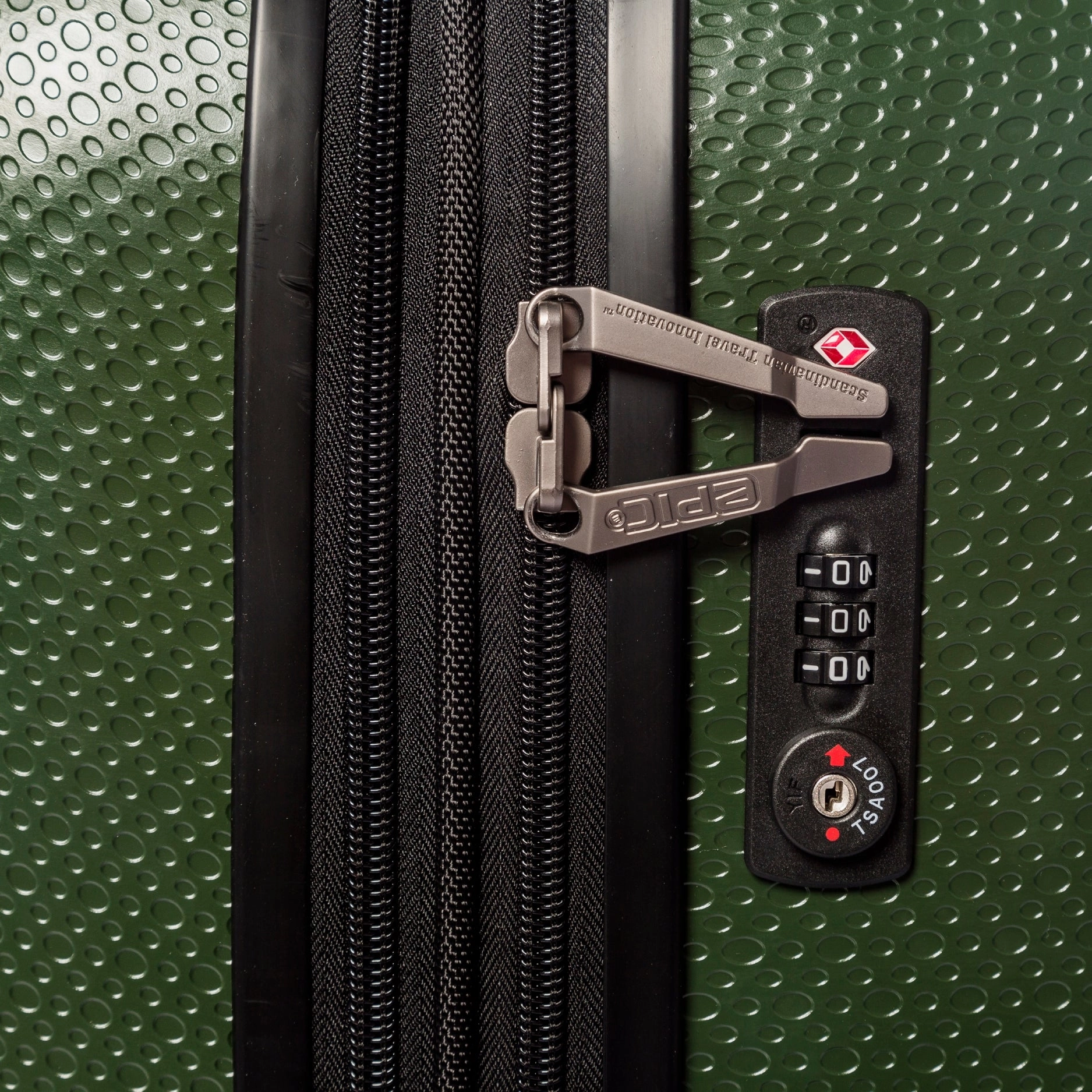 Epic GTO 4.0 29" 4-Wheel Large Luggage