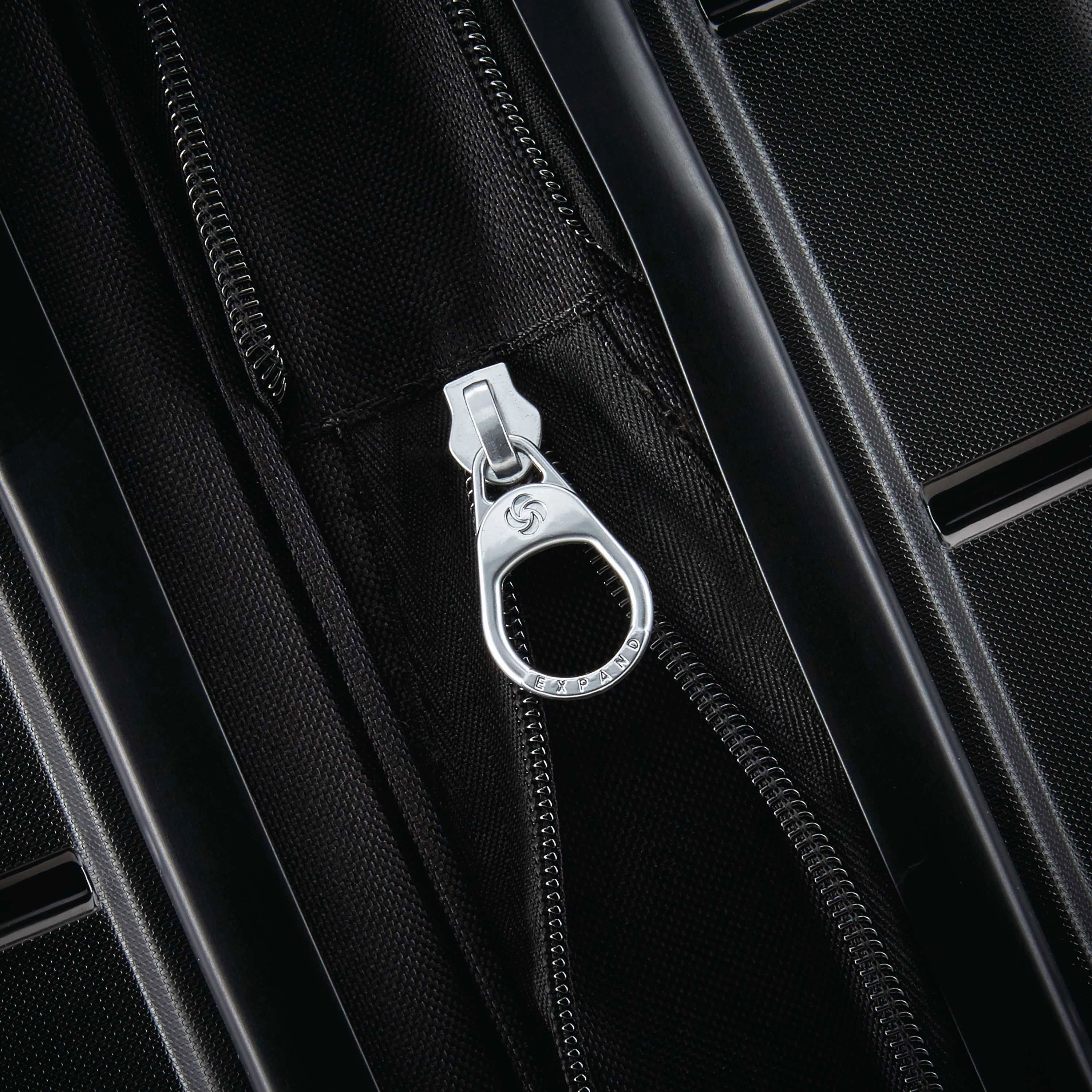 Freeform 28" Spinner // Black