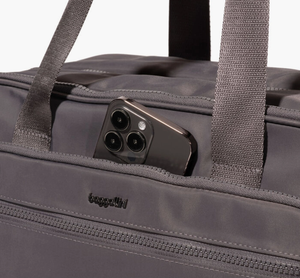 Getaway Split Case Duffel