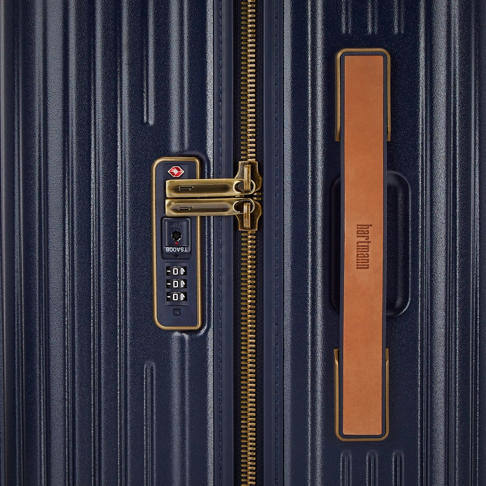 Hartmann Reserve Medium Hardside Expandable Spinner