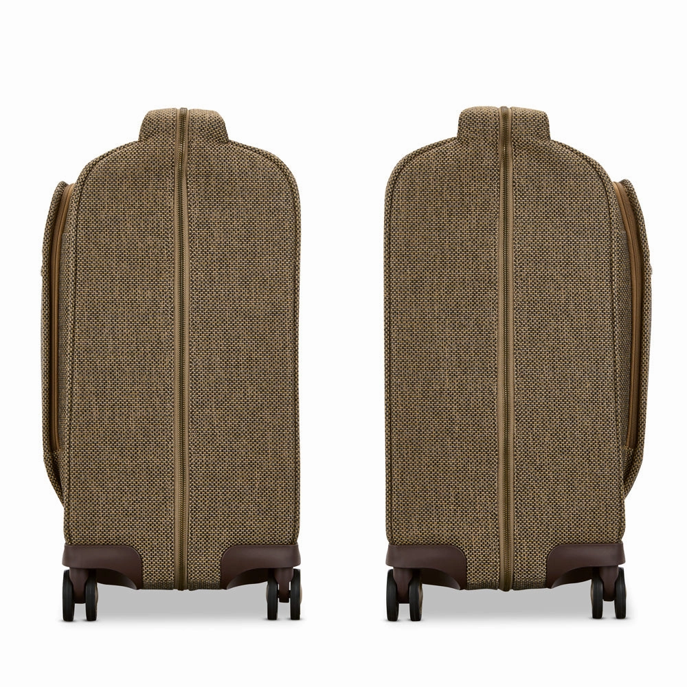 Hartmann Tweed Spinner Garment Bag