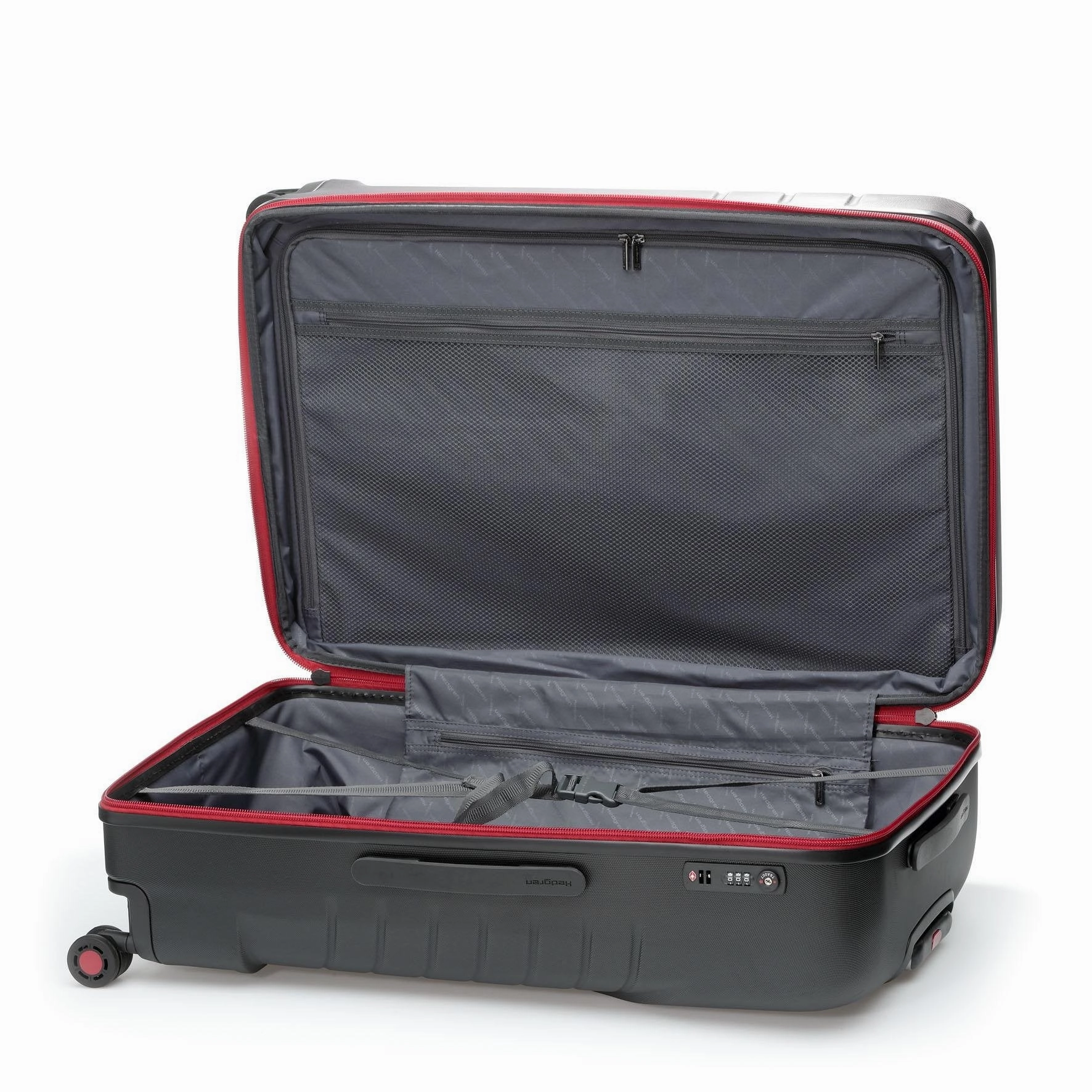 Hedgren Flight 30" 4-Wheel Large Luggage