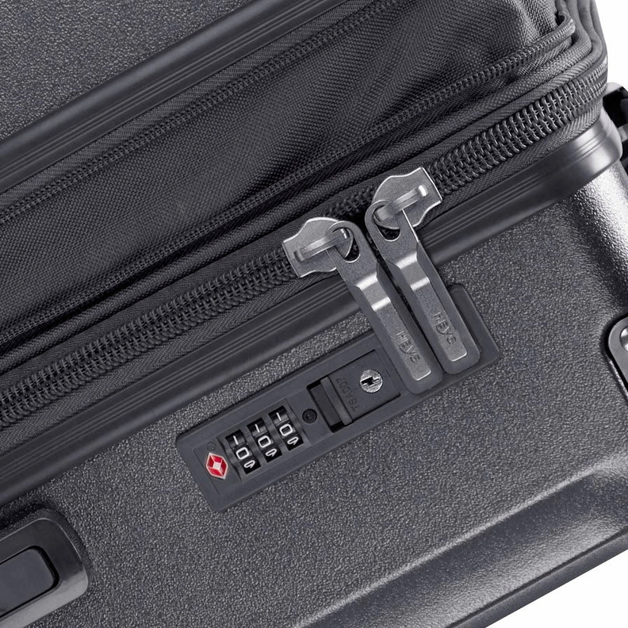 Heys Luxe 21" Spinner
