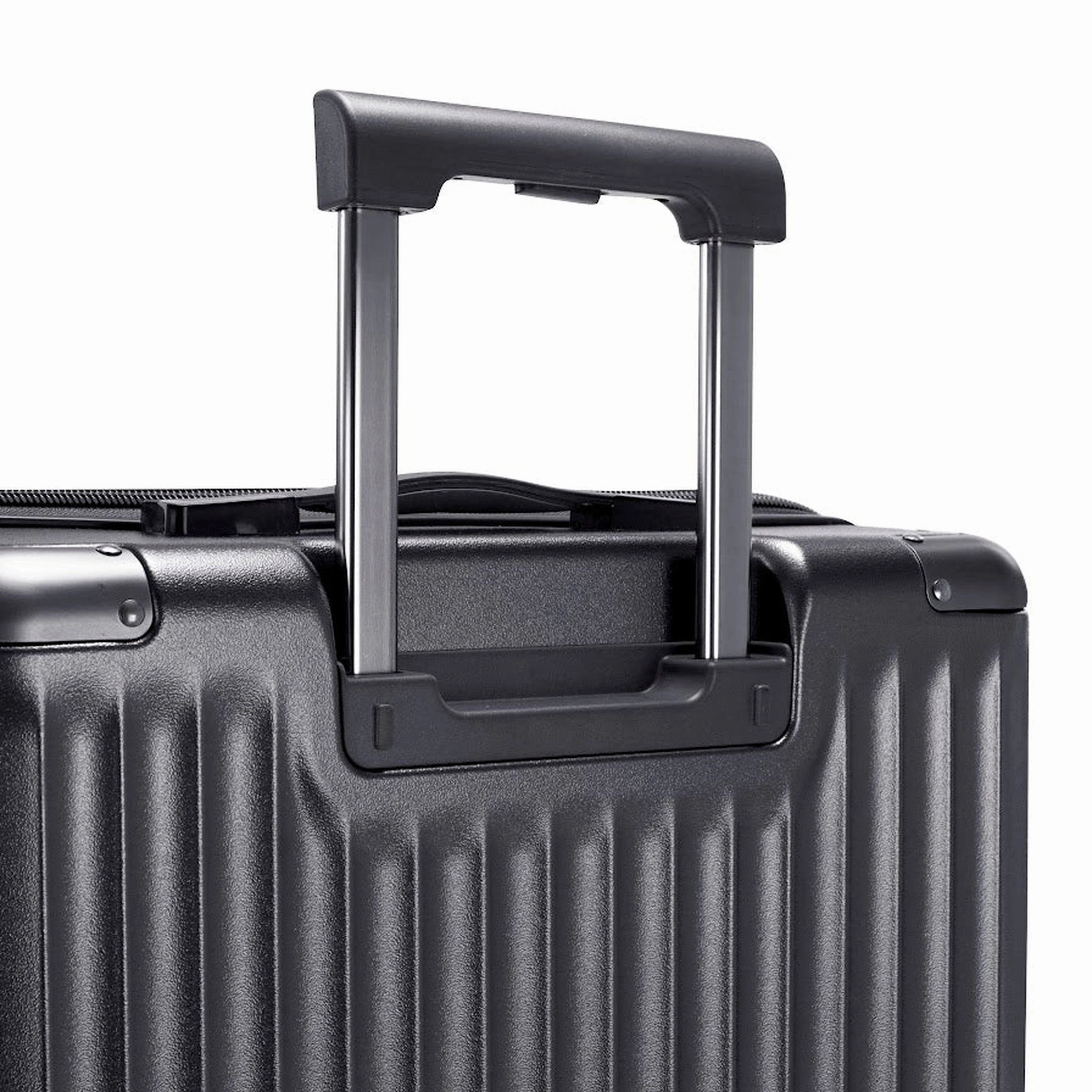 Heys Luxe 21" Spinner